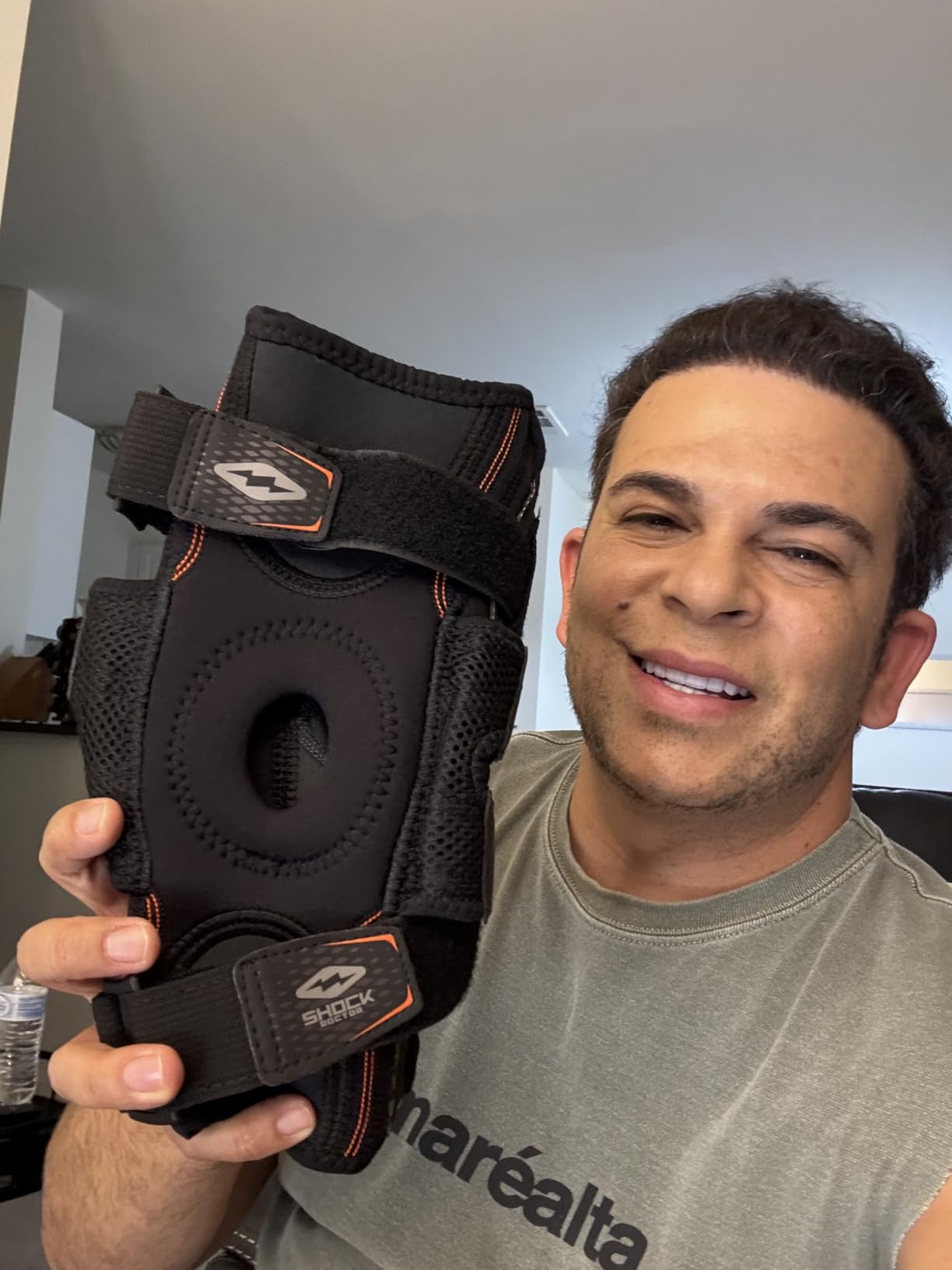 Shock Doctor Knee Brace, Compression Knee Brace for Men & Women, Hinged Knee Brace with Side Stabilizers, Maximum Support, Adjustable Dual Hinges customer photo 2
