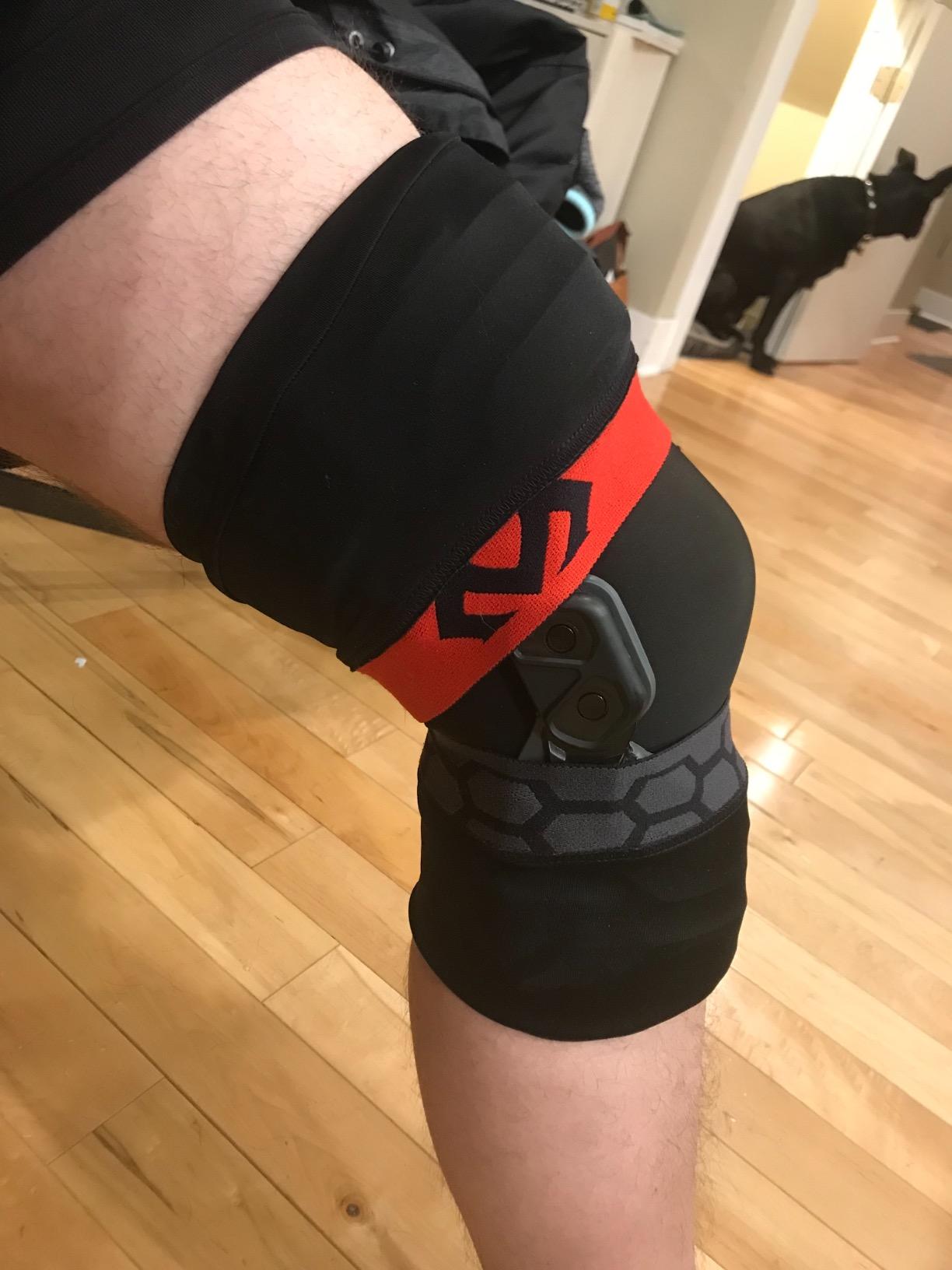 McDavid Knee Brace, Heavy Duty Hinged Knee Braces for Knee Pain, Instabilities, Ligament, ACL, MCL, PCL, Meniscus Injury, Pain Relief, Recovery, Preventive Hyperextension customer photo 2