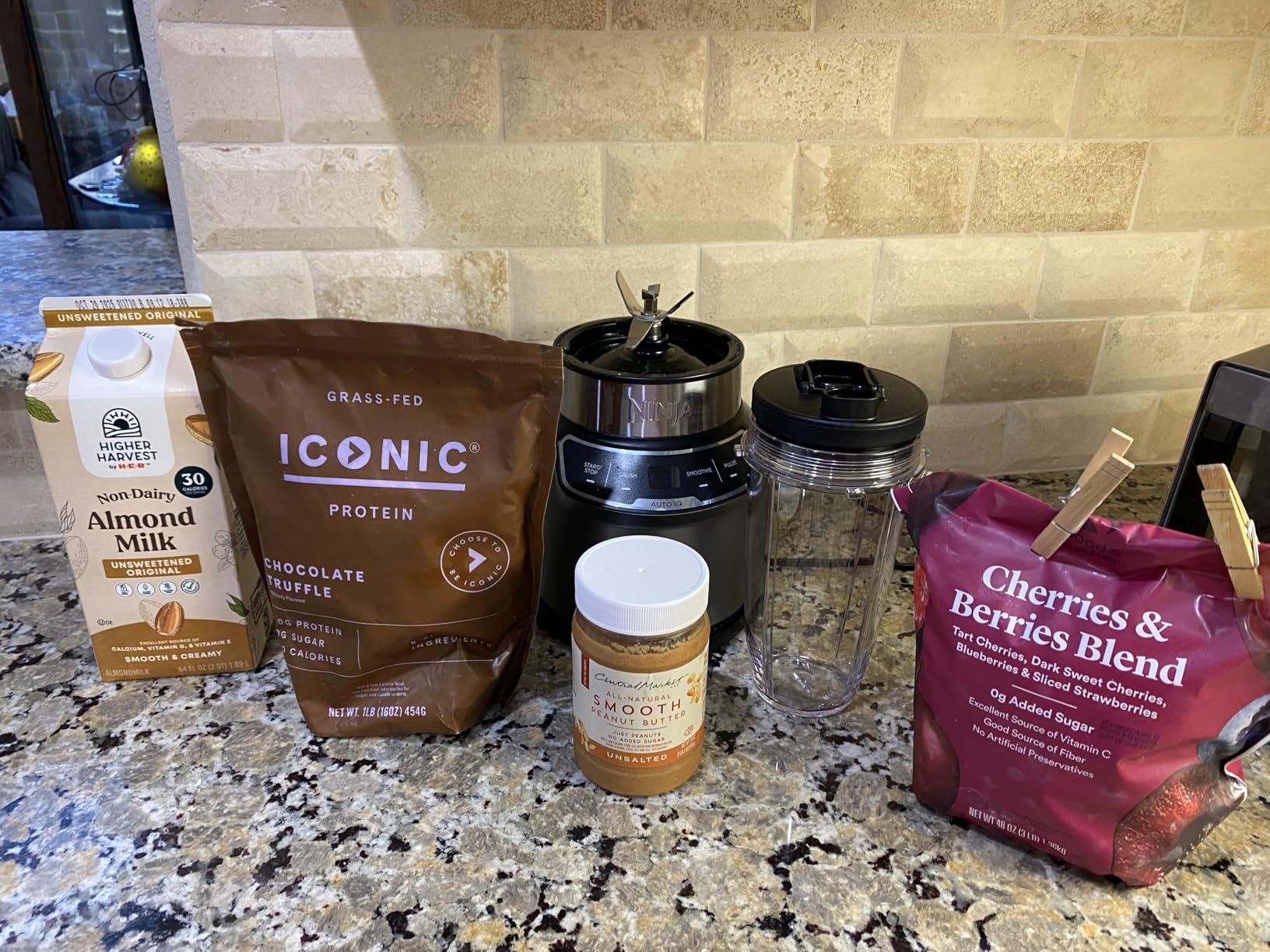 ICONIC Protein Powder, Chocolate Truffle - Sugar Free, Low Carb Protein Powder - Lactose Free, Gluten Free, Non-GMO - 20g Grass Fed Whey & Casein Protein - Keto Friendly, 1 lb. Pouch (17 Servings) customer photo 1