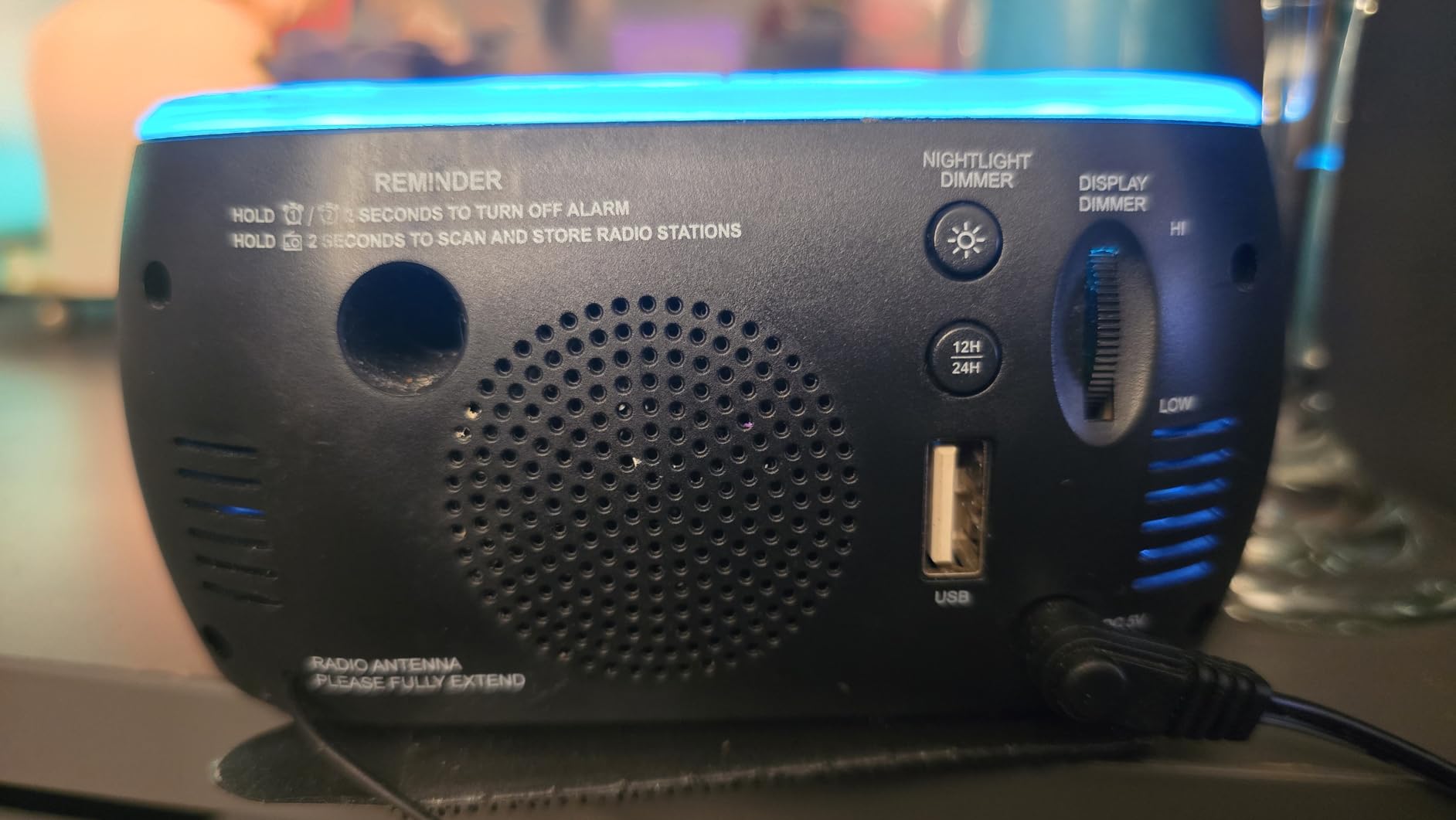 HOUSBAY Digital Alarm Clock Radio for Bedrooms with Night Light | Phone-Free Wake-Up with Dual Alarm, FM Radio for Favorite Stations, Small Radio Clock for Bedside, Battery Backup customer photo 2