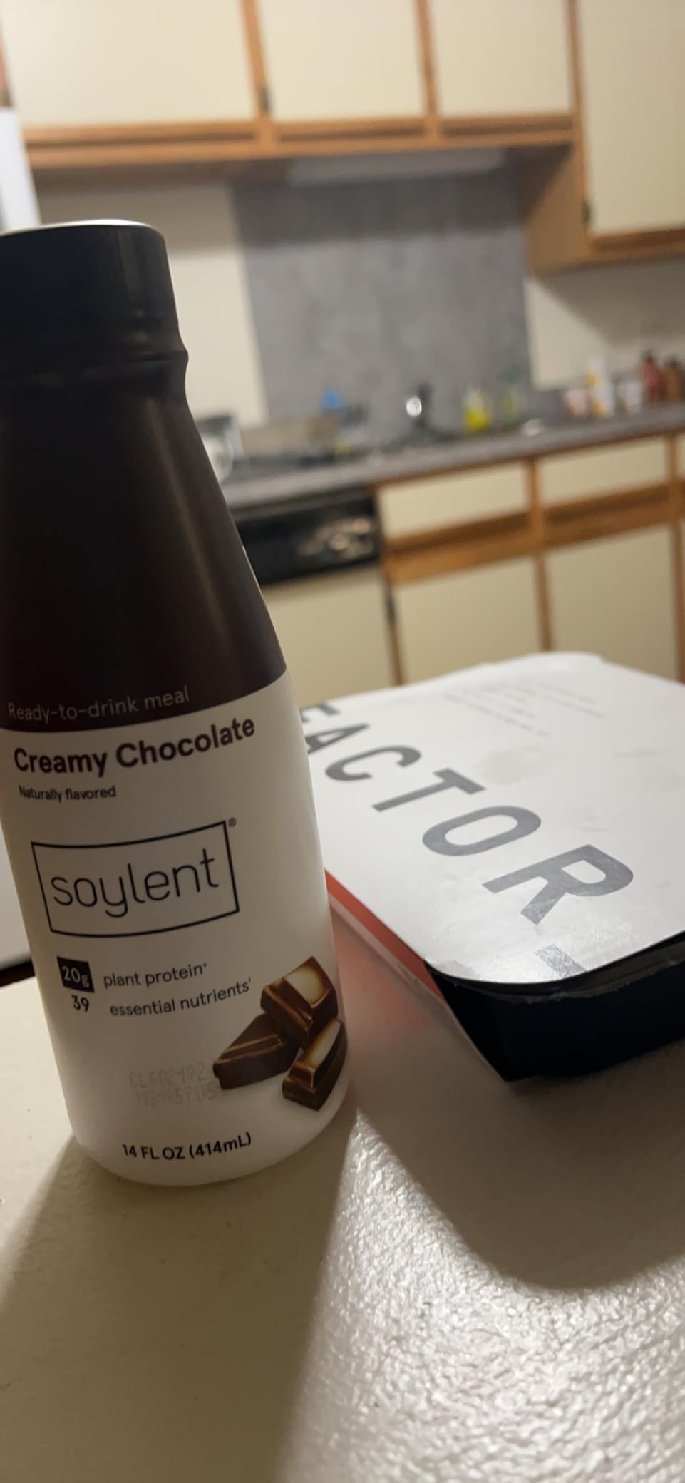 Soylent Creamy Chocolate Meal Replacement Shake, Ready-to-Drink Plant Based Protein Drink, 20g Complete Vegan Protein, 14oz, 12 Pack customer photo 1