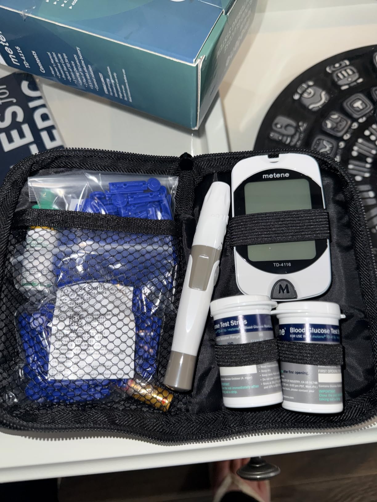 Metene TD-4116 Blood Glucose Monitor Kit, 100 Glucometer Strips, No Coding | 100 Lancets & Control Solution & Lancing Device, Blood Sugar Monitor Large Display , Blood Sugar Test Kit for Home Use customer photo 1