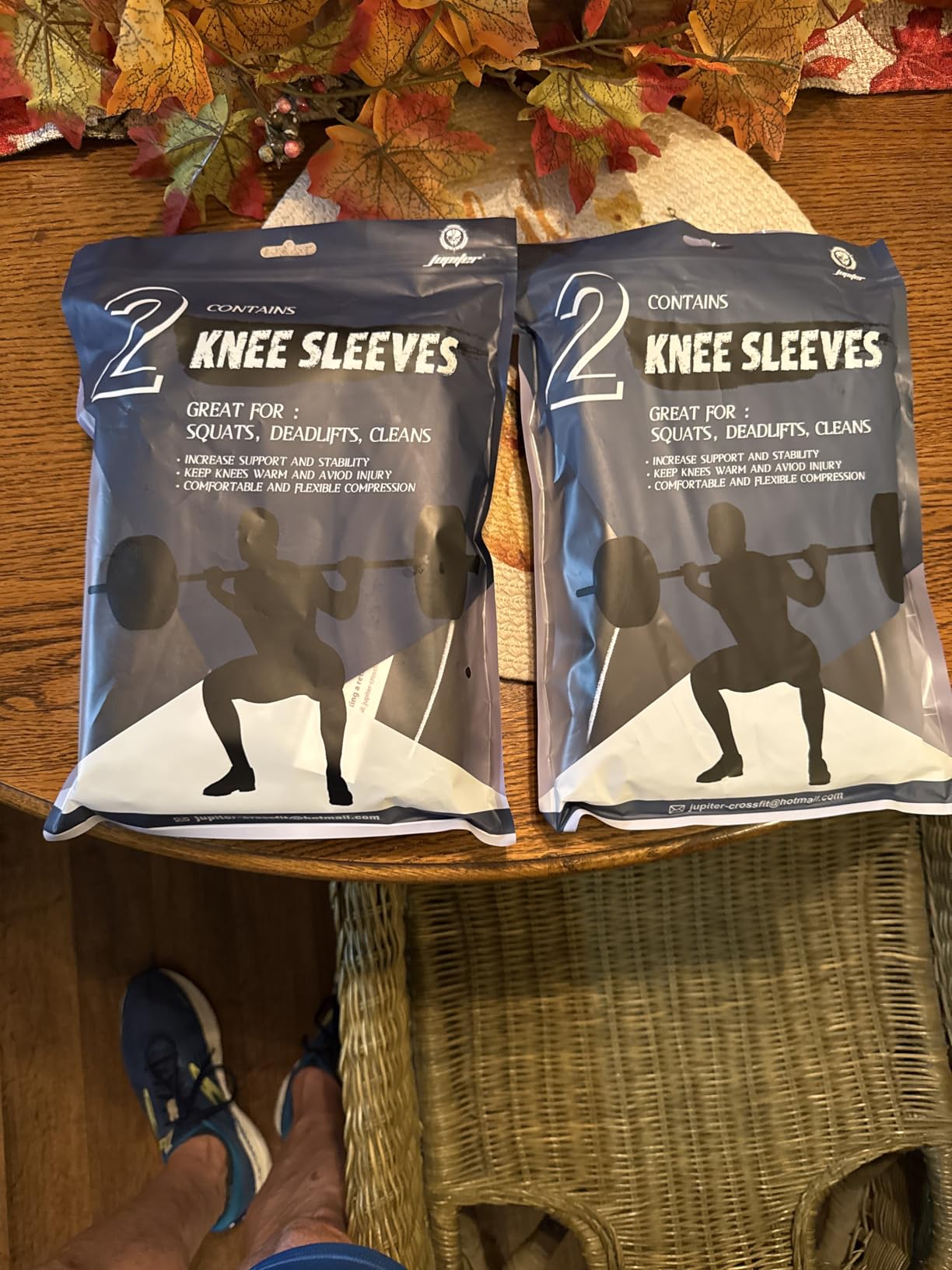 Jupiter Knee Sleeves (1 Pair), 7mm Compression Knee Braces for Squats, Weightlifting, Powerlifting, Cross Training for Men & Women (Large) customer photo 1