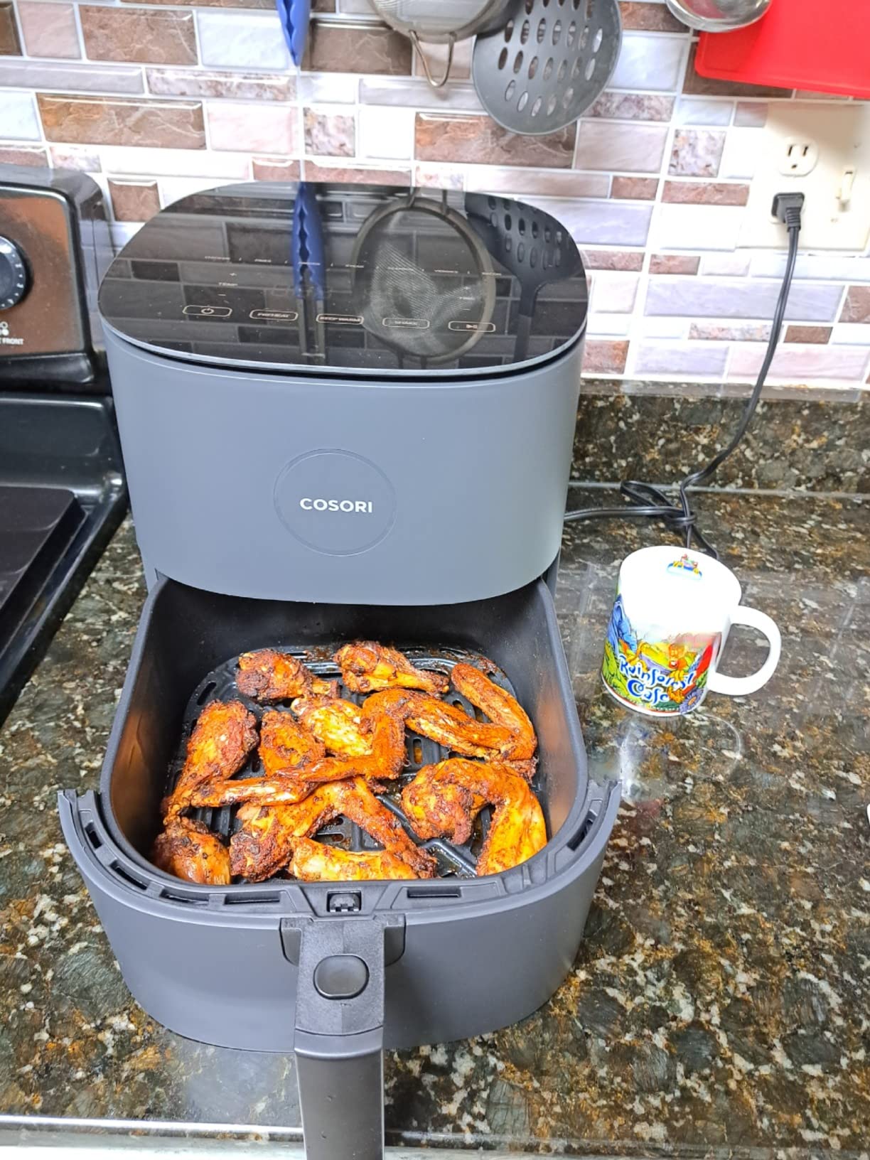 Cosori Air Fryer Pro LE 5 Qt, 9-in-1, Ceramic Coating, Shake Reminder, 7 presets with Reheat, Keep Warm, Max 450F, 85% Less Oil, Touch control, LED glass panel, 1500W customer photo 1