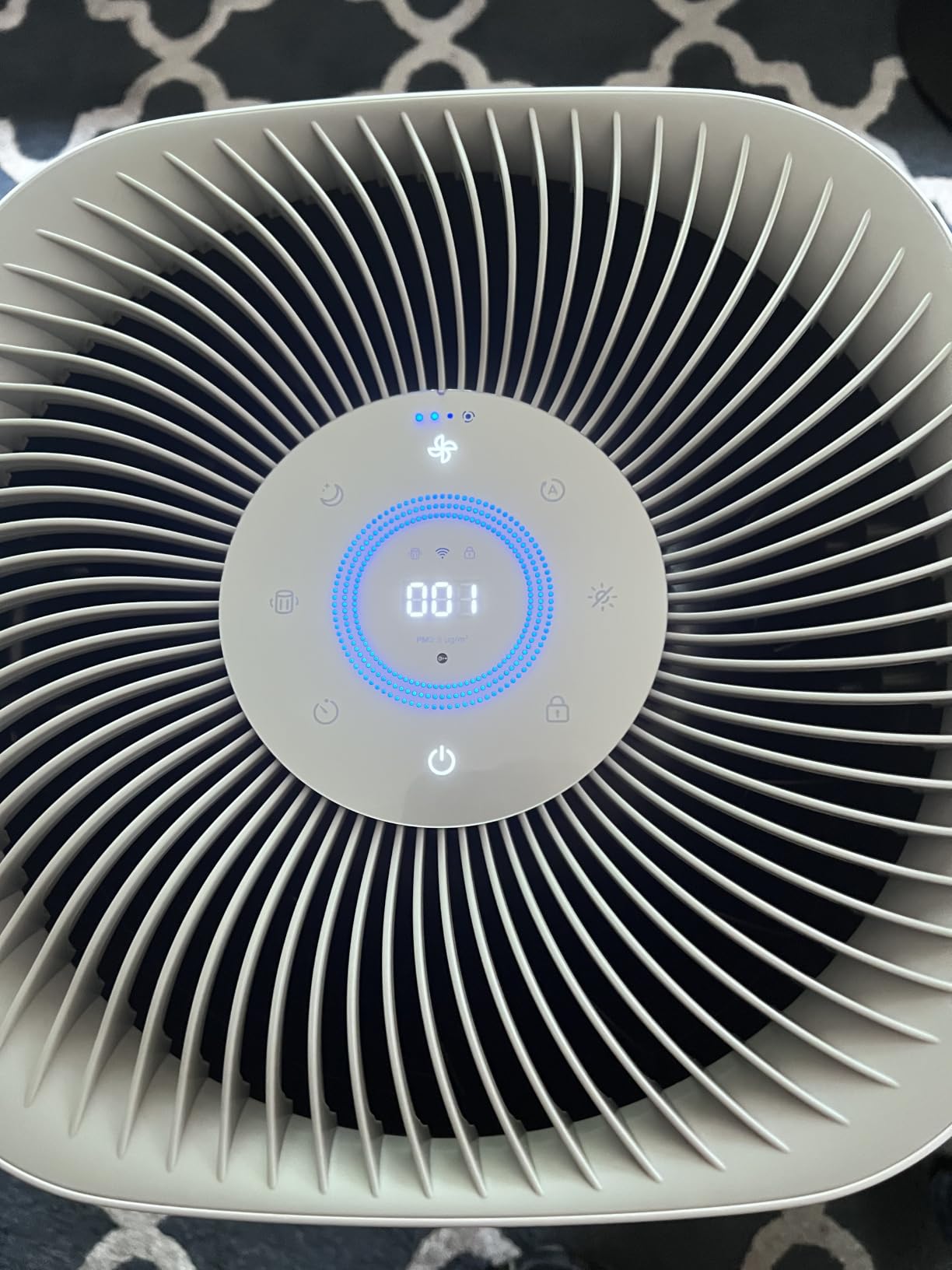 Levoit Air Purifiers for Home Large Room Up to 2933 Ft² With HEPA Sleep Mode, AHAM VERIFIDE, Smart WIFI, PM2.5 Monitor, 3-in-1 Filter For Smoke, Pet Allergies, Dust, Alexa Control, Core 600S-P, White customer photo 2