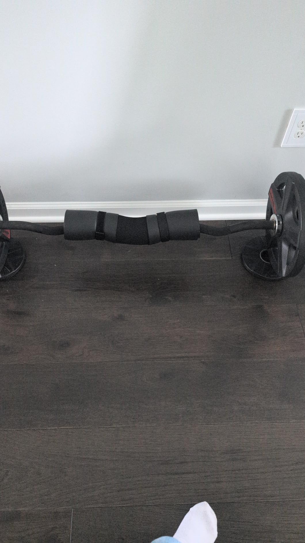 Gymreapers Barbell Squat Pad - Protective Bridge Pad For Hip Thrust, Squats, Lunges - Hip Support, Neck Protection For Bar customer photo 2