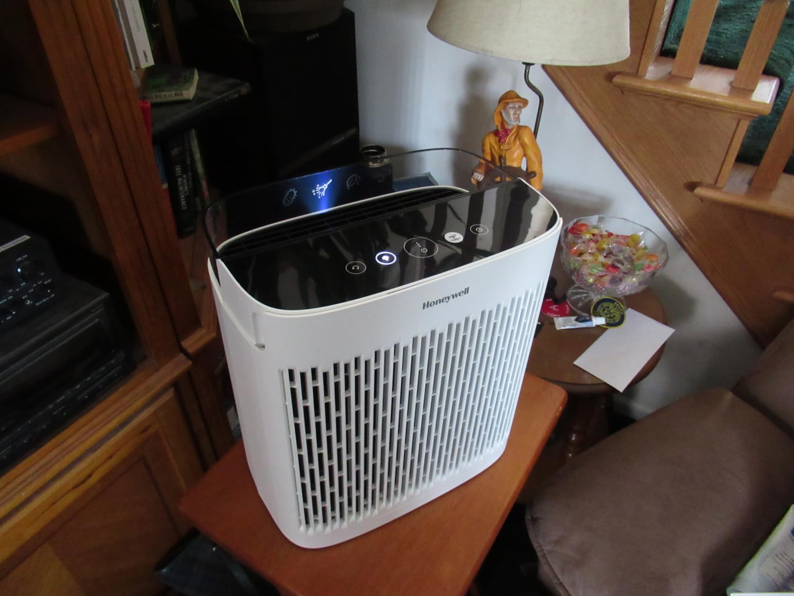 Honeywell HEPA Air Purifier for Home, Large Rooms Up To 1700 ft² in 1 hr, Air Quality Indicator, Auto Mode, Reduces Allergens, Dust, Pollen, Smoke, Pet Dander, Black, HPA5200 customer photo 1