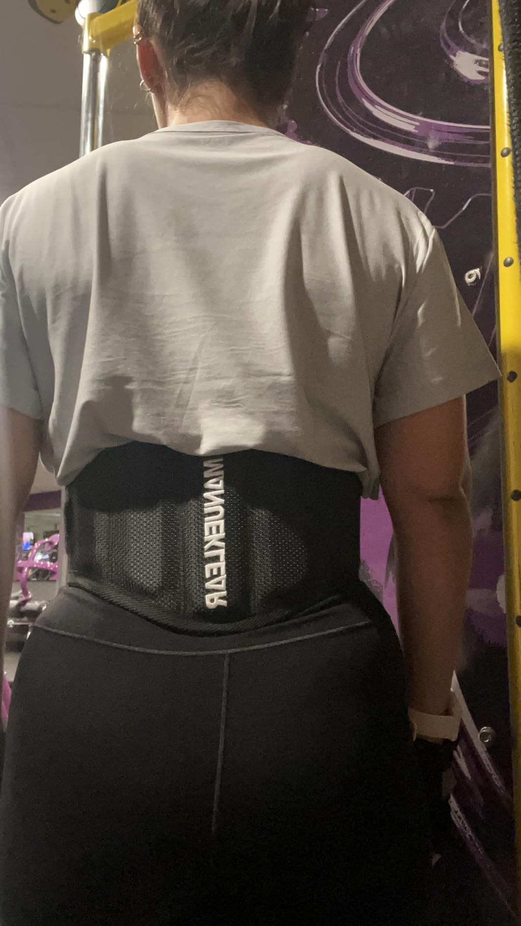 MANUEKLEAR Gym Weight Lifting Belt Weight Lifting Workout Weightlifting Powerlifting Belt for Men Women - 7.5inch - Bodybuilding Fitness Back Support for Cross Training, Squats, Lunges customer photo 2
