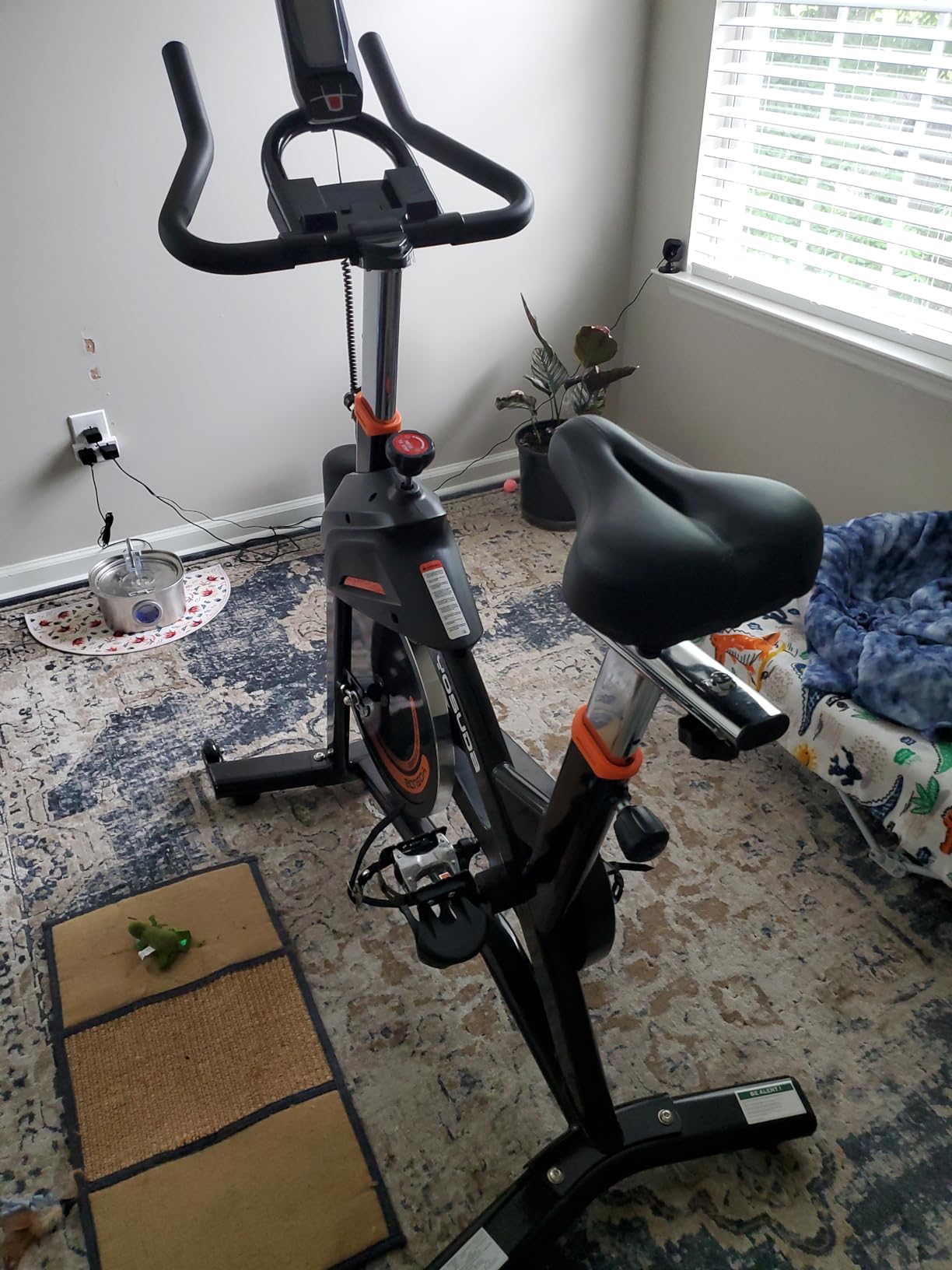 YOSUDA Magnetic Exercise Bike, Stationary Bikes for Home with Exclusive App, 400 lbs Weight Capacity & 50 lbs Flywheel, Indoor Cycling Bike with Tablet Holder & Adjustable Seat and Handlebars customer photo 1