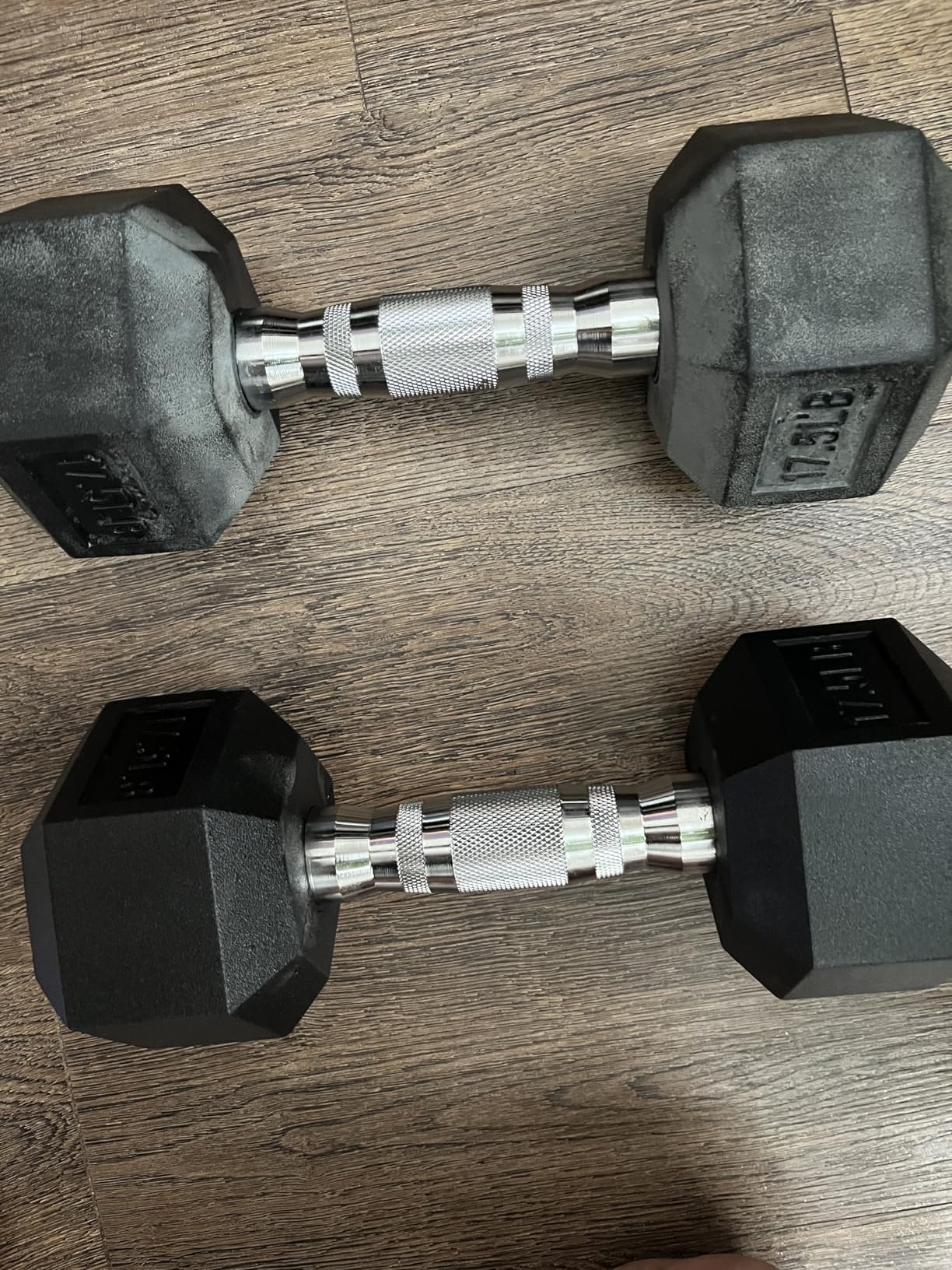 HANDBODE Hex Dumbbell Set of 2, Rubber Encased Fixed Dumbbells, 2.5-65 lb | Non-Slip Comfortable Handles, Hand Weights for Strength Training, Ideal for Home Gym Workouts customer photo 2