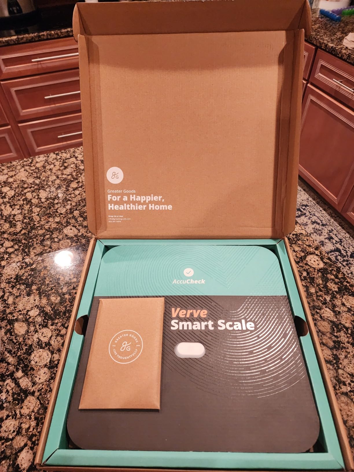Greater Goods Smart Scale - Body Fat, BMI & Muscle Mass, Wi-Fi & Bluetooth | Syncs with Weight Gurus App, Tracks Body Water, Bone Mass & BMI for up to 10 Users, USB-C Rechargeable, Large Color Display customer photo 1