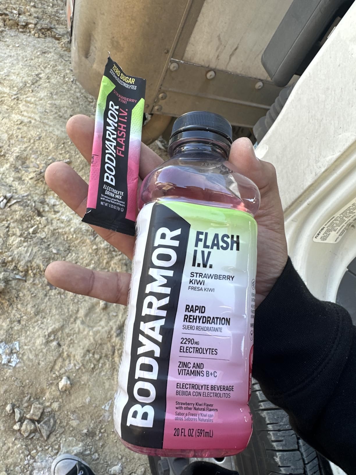 BODYARMOR Flash IV Electrolyte Packets, Strawberry Kiwi - Zero Sugar Drink Mix, Single Serve Packs, Coconut Water Powder (15 Count) customer photo 2