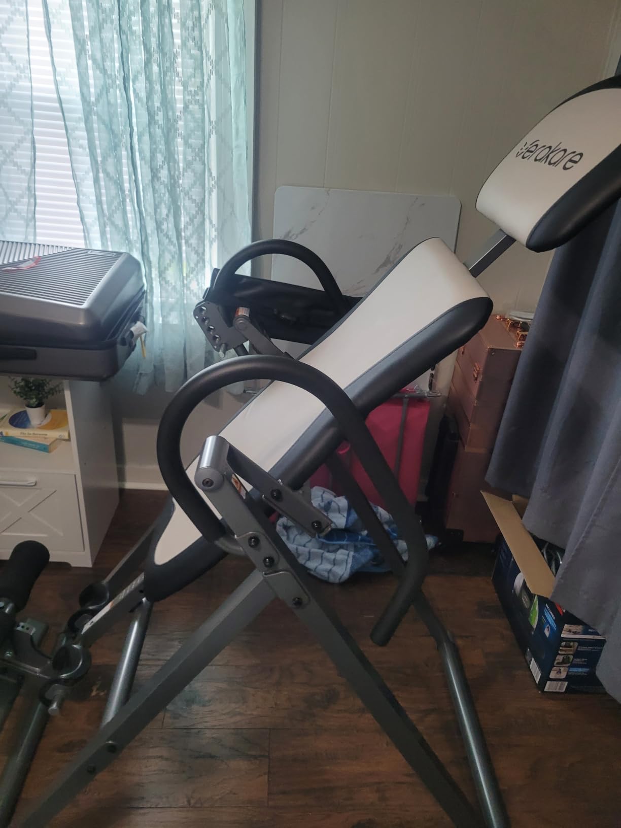 ITX9550 Heavy Duty Inversion Table customer photo 2