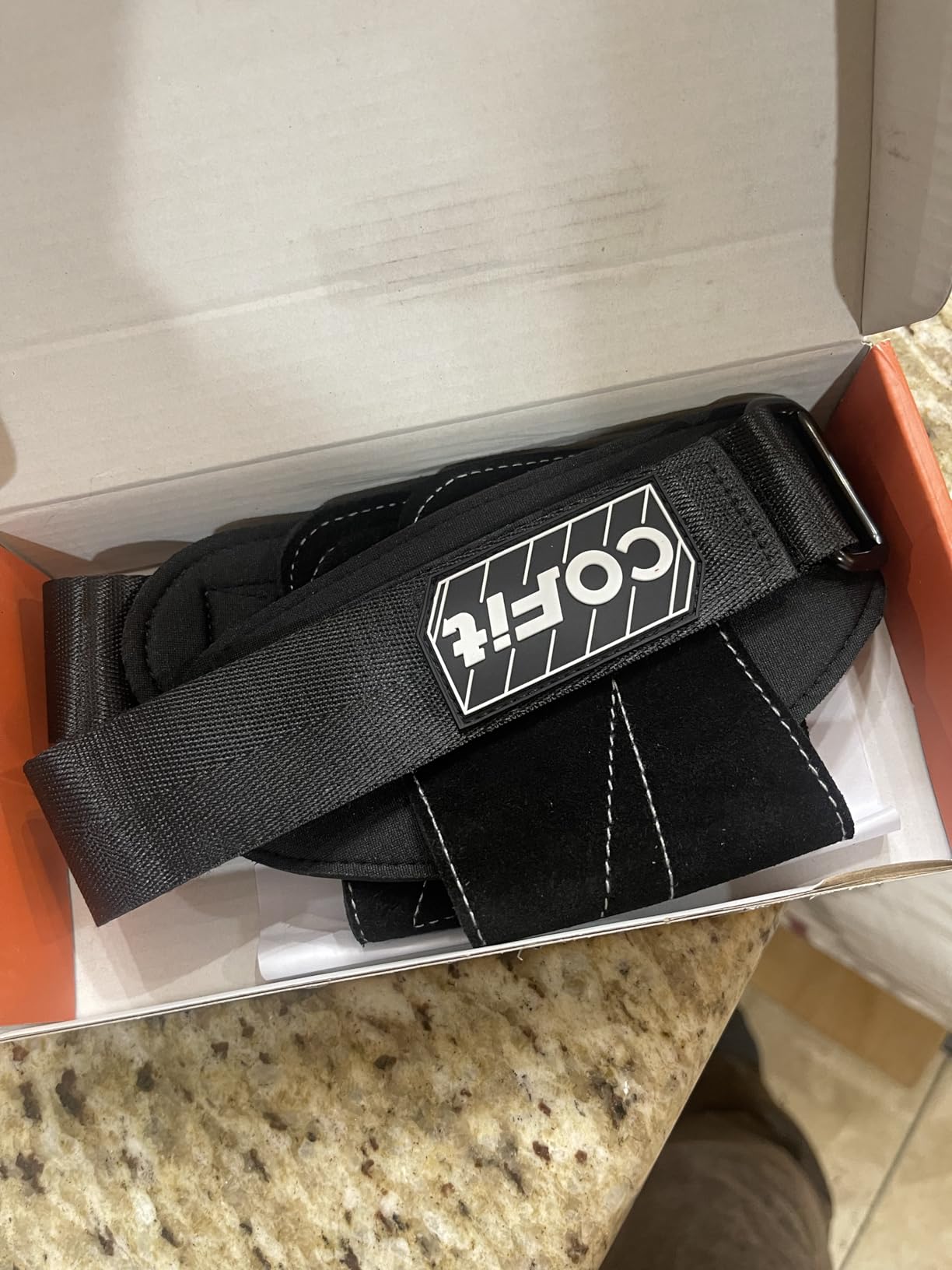 COFIT Wrist Straps for Weightlifting, Workout Wrist Wraps with Dual-Layer Oxford Leather, Enhanced Grip for Optimal Hand and Wrist Protection, Gym Lifting Straps for Deadlift and Powerlifting customer photo 2