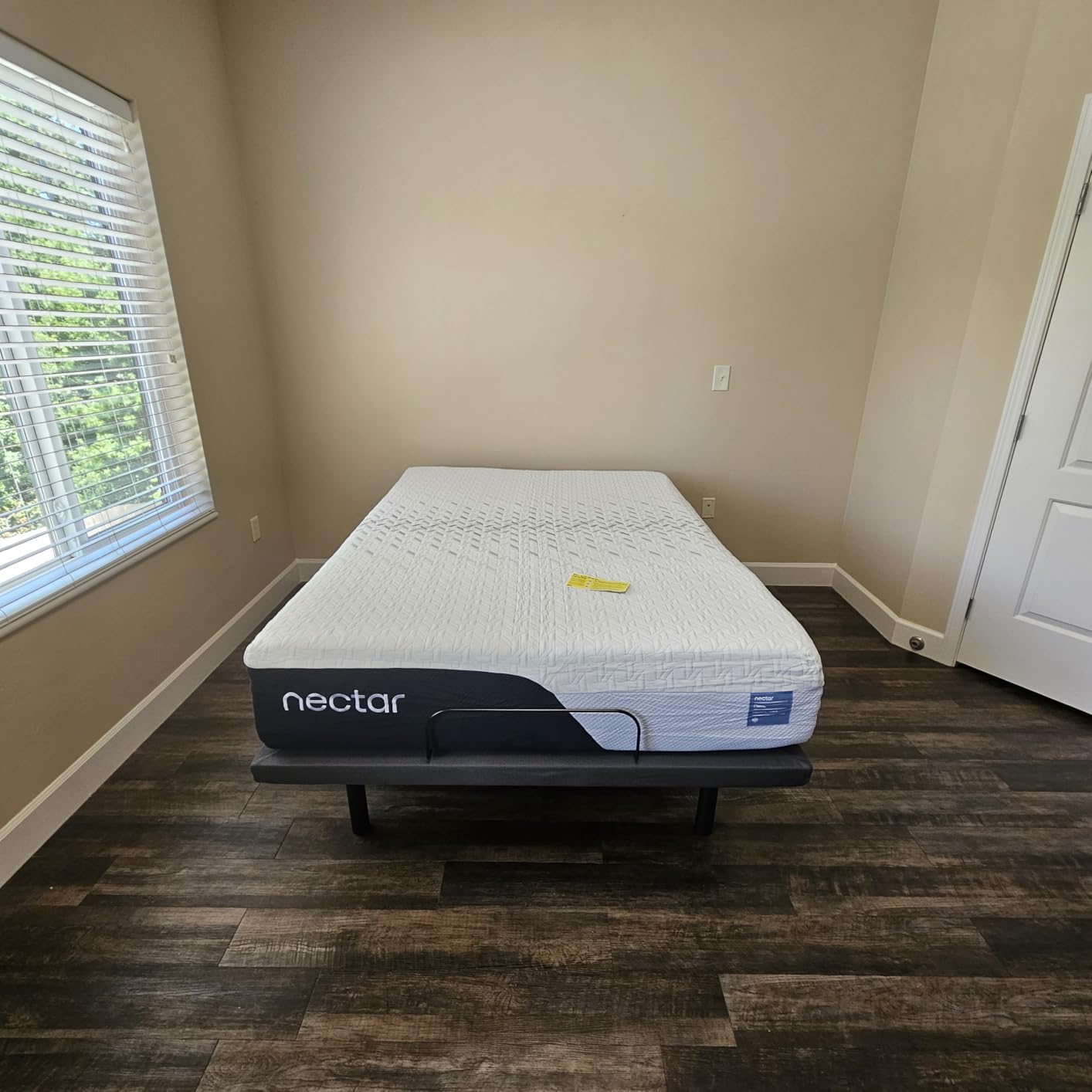 Nectar Premier Adjustable Base, Twin XL, Head & Foot, Massage | Wireless Remote with Memory, 3 Massage Settings, 4 USB Ports, Anti-Snore & Zero Gravity, Easy No-Tool Assembly customer photo 2