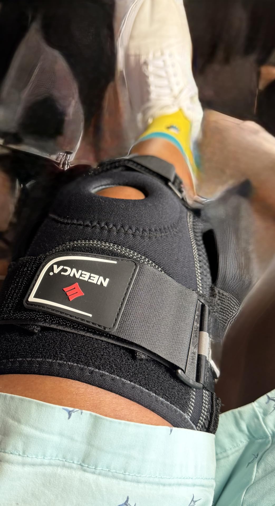 NEENCA Professional Knee Brace, Hinged Knee Support for Women & Men Relief | Patented X-Strap Fixing System, Medical for Knee Pain Relief, Joint Stability, Meniscus Tear, ACL, PCL, MCL, Sports, Workout customer photo 1
