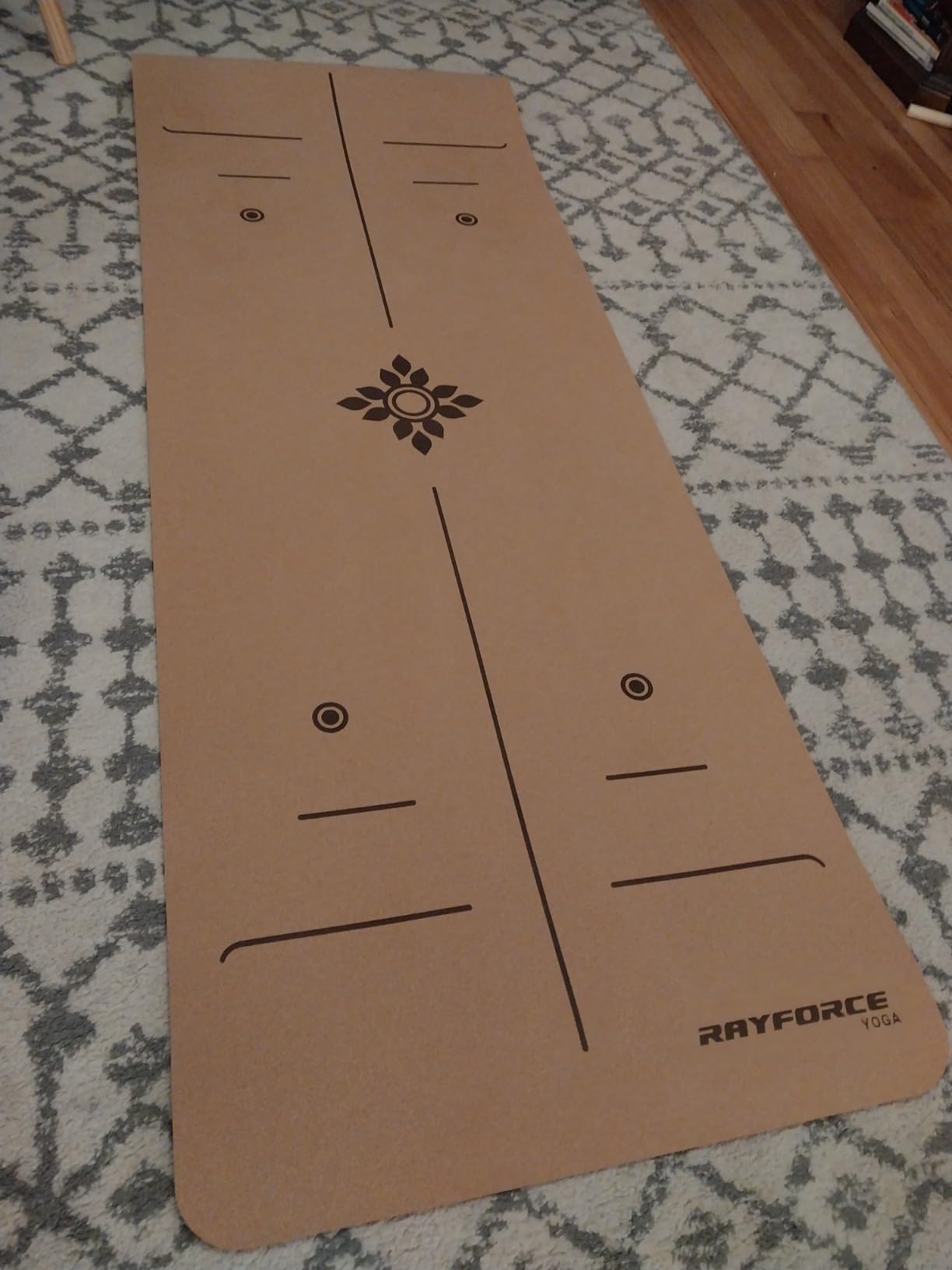 Cork Yoga Mat - Ultra Lightweight 2.2 lbs - Sweat Activated Non-Slip Grip for Hot Yoga & Gym - Easy Carry to Studio - 6MM Thick - Strap Included customer photo 1