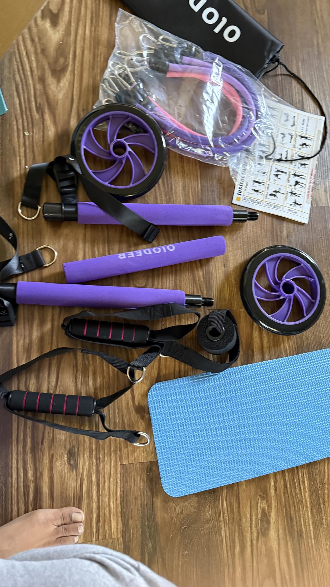 Pilates Bar Kit with Resistance Bands for Working Out, Pilates Equipment with Ab Roller for All Fitness Levels, Portable Home Gym Full Body Workout Equipment for Women & Men customer photo 1