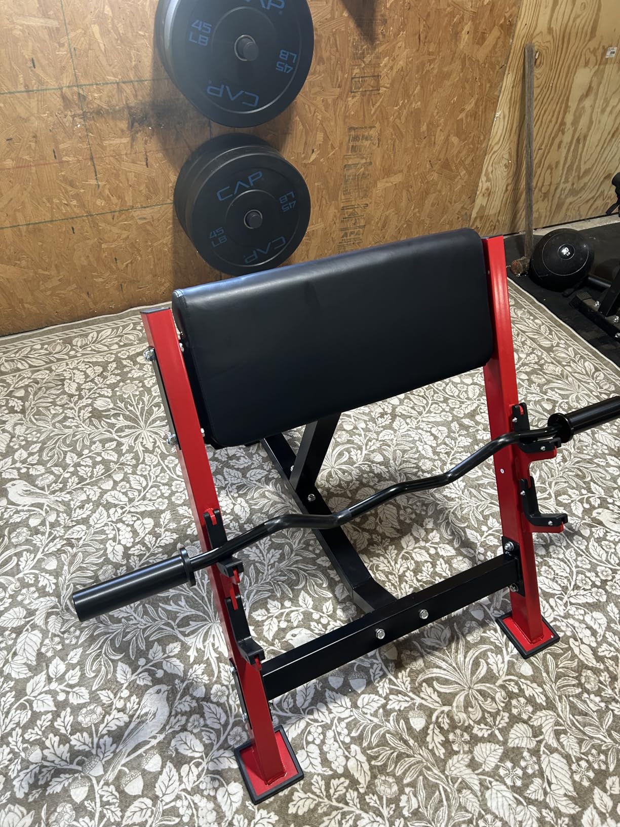 VEVOR Preacher Curl Bench, Strength Training Benches, Max Load 660 LBS Home Gym Fitness Equipment, Seated Arm Isolated Barbell Dumbbell Bicep Station, Adjustable Weight Bench with Bar Holders customer photo 1