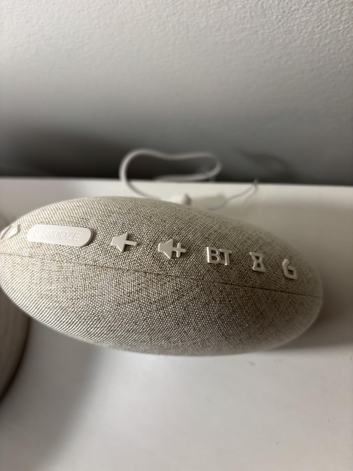 HOUSBAY Sunrise Alarm Clock with Bluetooth Speaker & Radio | Wake Up Light, 6 Gentle Alarm Sounds, Full-Range Dimmable Night Light & Display, Relaxing Bedside Companion, Fabric Finish customer photo 2