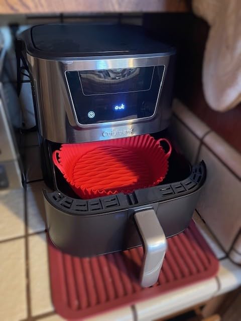 Cuisinart Air Fryer, Large 6-Quart Basket with 4 Cooking Functions to Air Fry, Bake, Roast, and Keep Warm, 3 Presets, PFAS-Free, Dishwasher-Safe Parts, AIR-180, Black & Stainless Steel customer photo 2