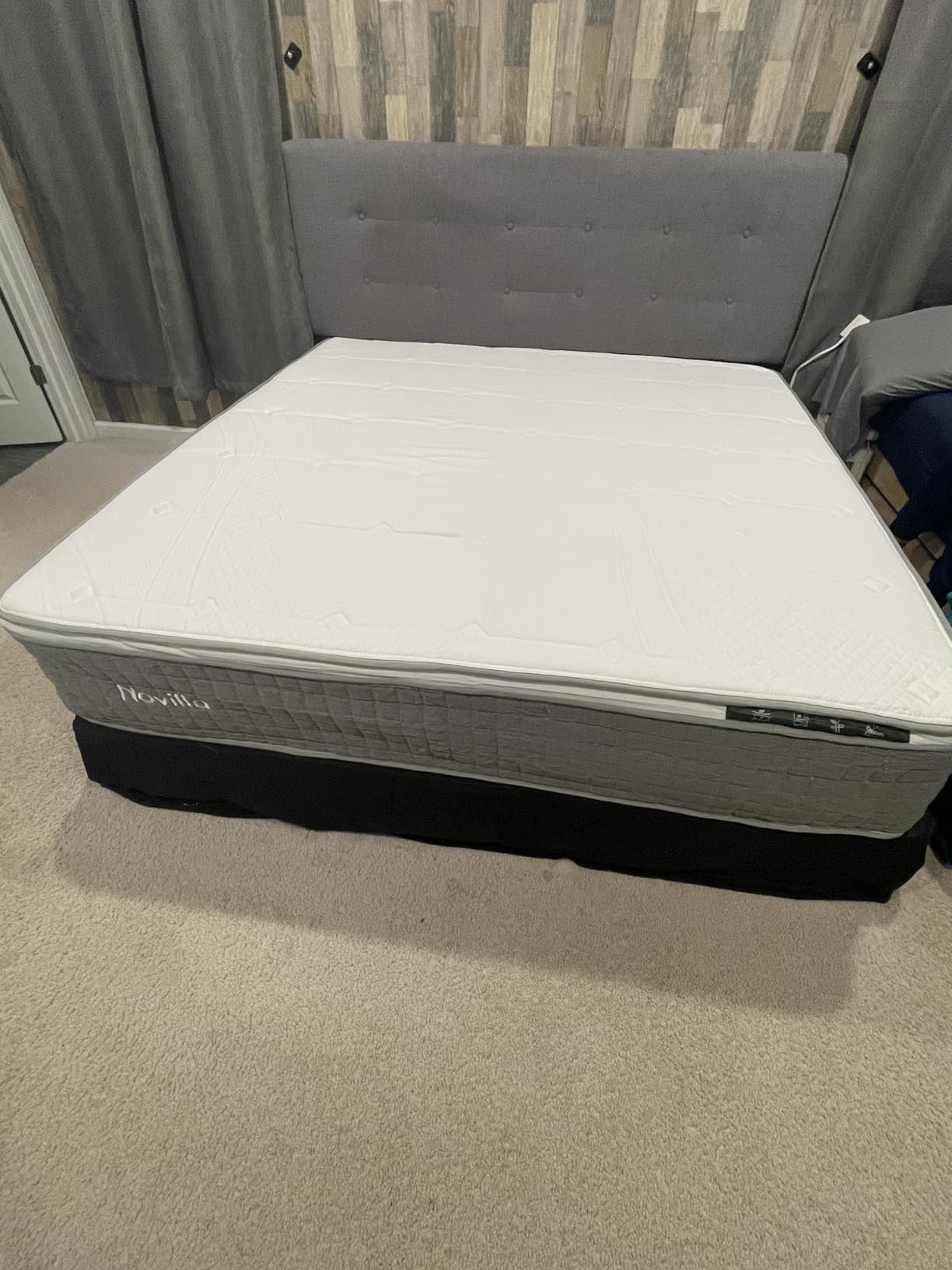 Novilla 12 Inch Queen Mattress,Queen Size Hybrid Mattress with Cooling Gel Memory Foam, Pocketed Coils & Cool-Touch Nylon Cover for Motion Isolation & Edge Support CertiPUR-US Certified customer photo 2