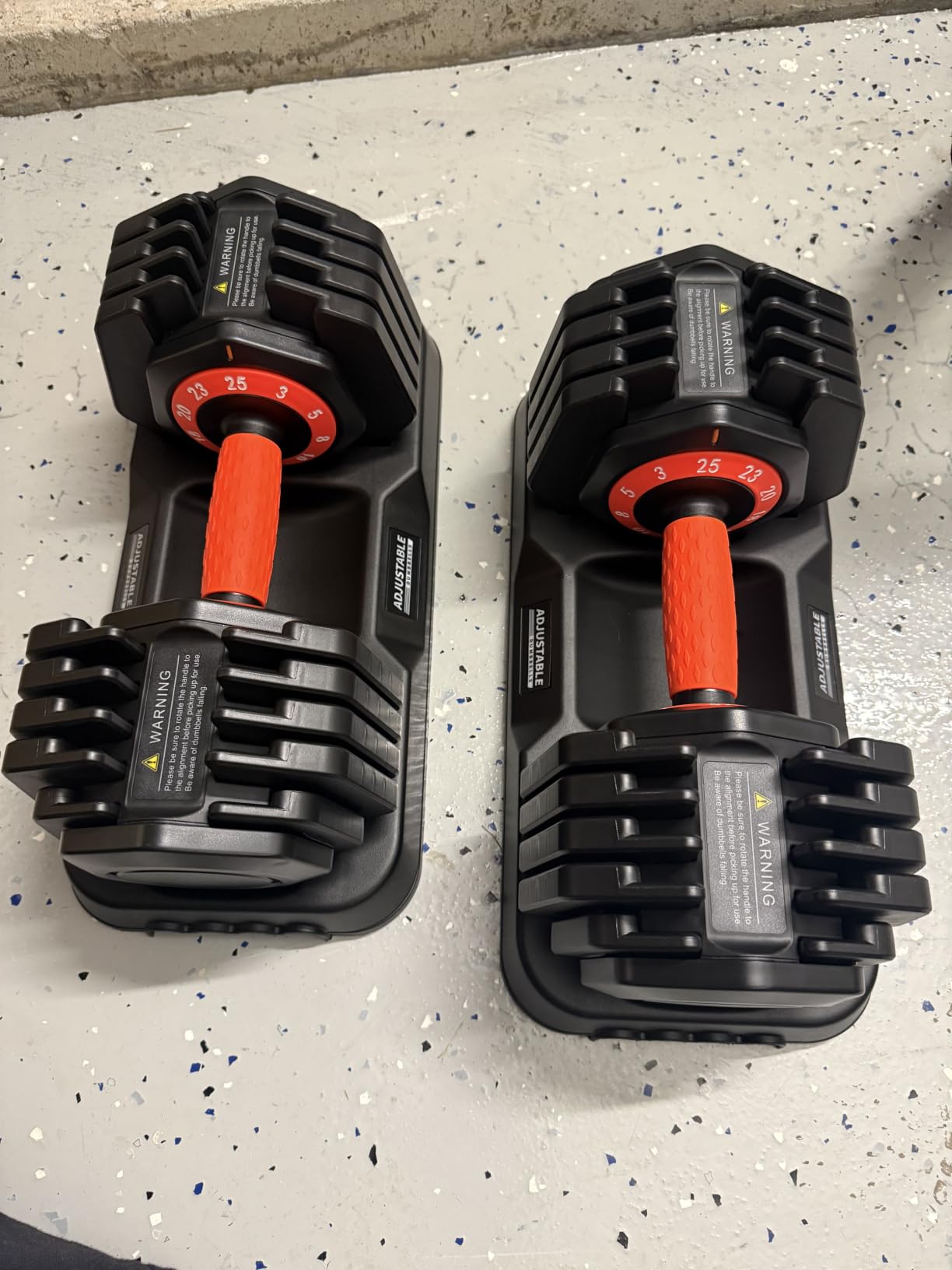 2026 Upgrade Adjustable Dumbbell Set 25lb/50lb, Small Increment in 3-6lb, 1 Hand Quick-Dial, 10-in-1 Adjustable Dumbbells with Tray, Anti-Slip Grip for Home Gym HIIT Strength Training customer photo 1