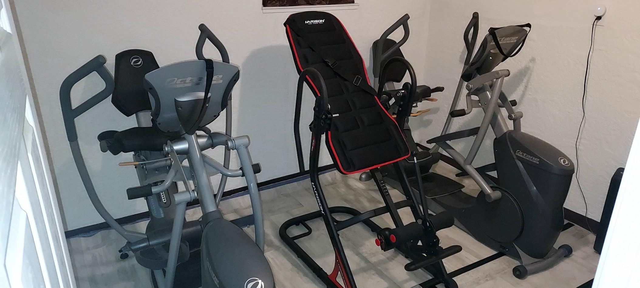 HARISON Inversion Table for Back Pain Relief - Decompression Back Stretcher, 350LBS Capacity Strength Training Inversion Equipment, Decompression Table with Safe Belt & Comfortable Ankle Holders customer photo 2