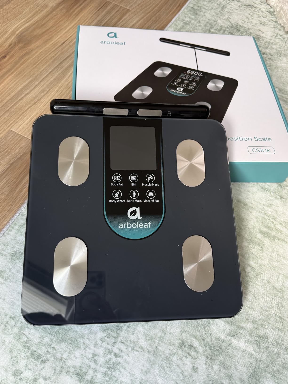 Arboleaf Smart Scale for Body Weight, 8-Electrode Dual-Frequency BIA Digital Bathroom Scale, 7-in-1 Display for BMI, Body Fat & Muscle Mass, 50+ Metrics in App, Body Composition Analyzer customer photo 2
