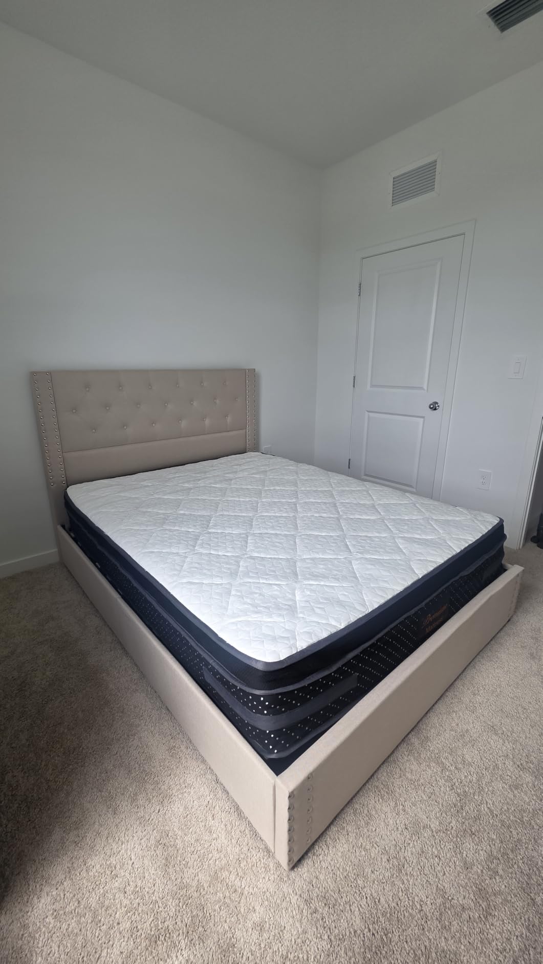 Firm Queen Mattress 14 Inch, Hybrid Mattresses Hotel Collection with Back & Hip Support, Deep Sleep & Zoned Support, Fiberglass-Free and CertiPUR-US Certified, 365-Night Trial, 10 Years Warranty customer photo 2