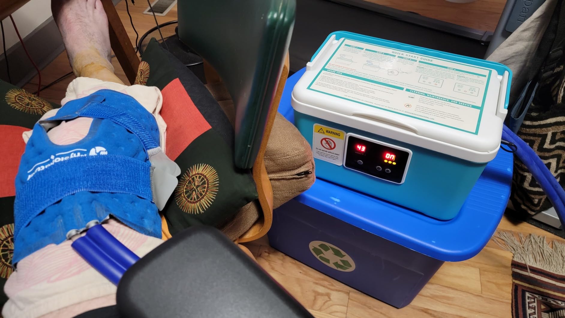 PhysioNatural Cold Therapy Ice Machine for Knee Surgery Recovery – Programmable Continuous Cryotherapy System with Adjustable Knee Pad for Post-Op Swelling, Sprains & Injuries customer photo 2