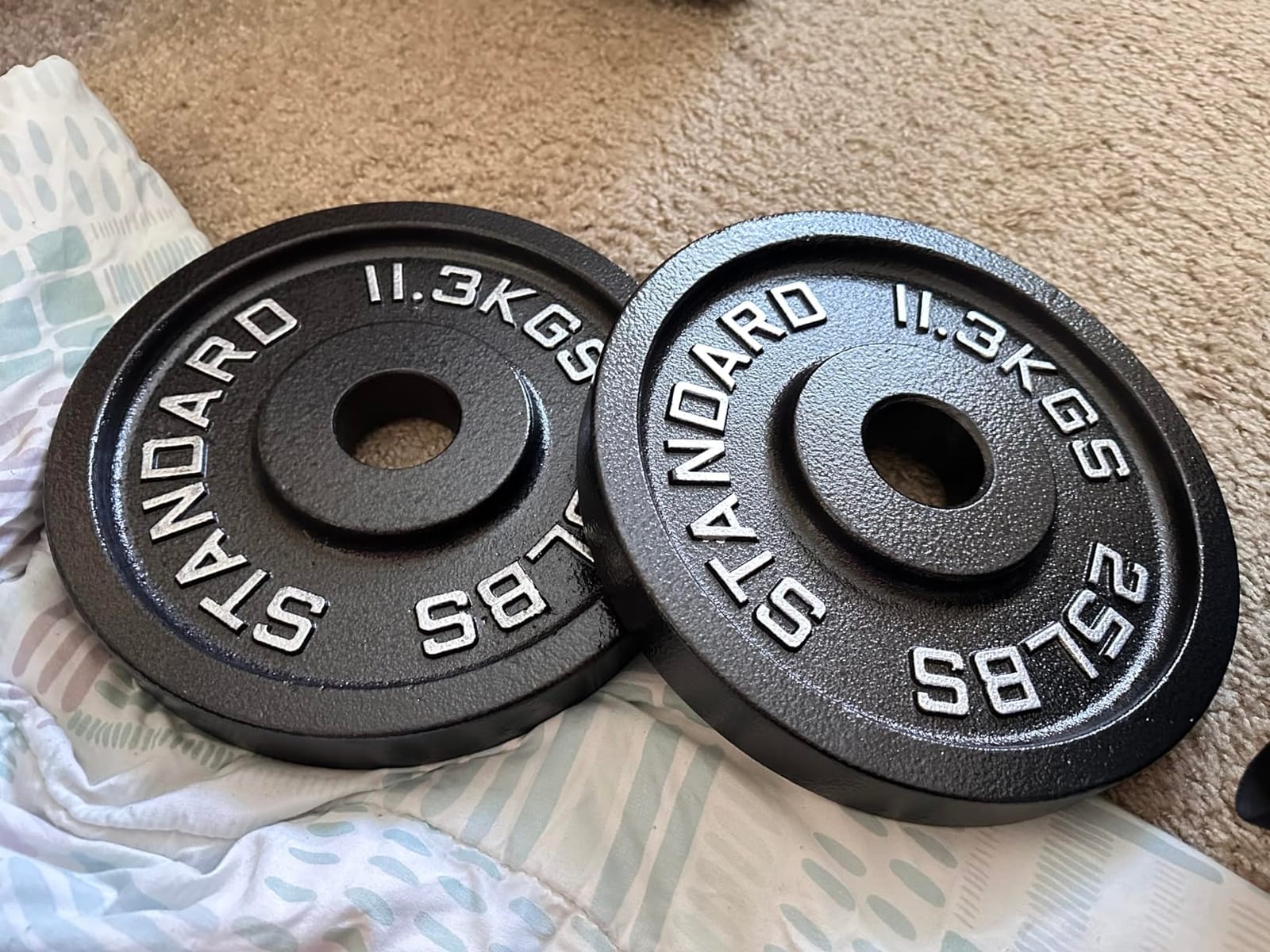 Steel Weight Plates 85LB Set - Olympic 2 inch Center Premium Coating 2x 25lb, 10lb, 5lb, and 2.5lb for Olympic Weight Lifting Barbells customer photo 2
