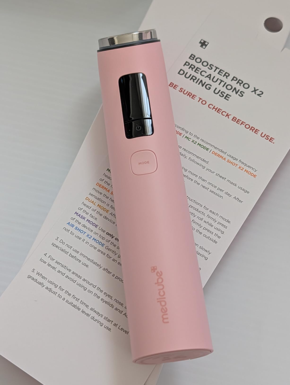medicube Booster Pro X2™ - 7 in 1 Glow Beauty Device, 2X Glow Care, Pink customer photo 2