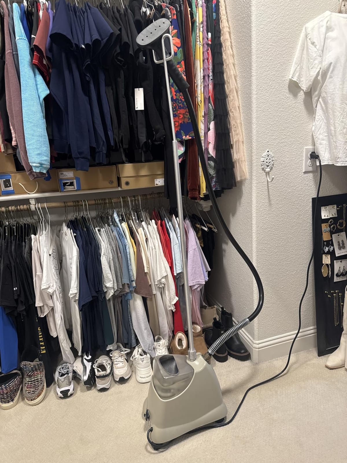 Jiffy Steamer J-2000 Jiffy Garment Steamer with Plastic Steam Head, 120 Volt, Beige customer photo 1