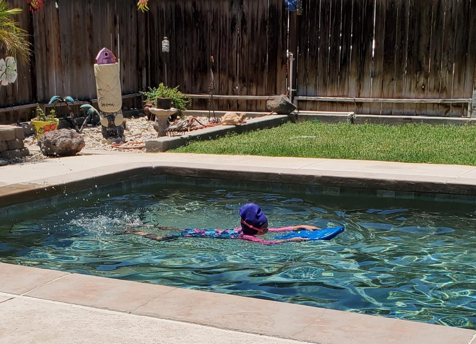 Poolmaster Advanced Kickboard Swim Trainer and Swim Aid customer photo 1