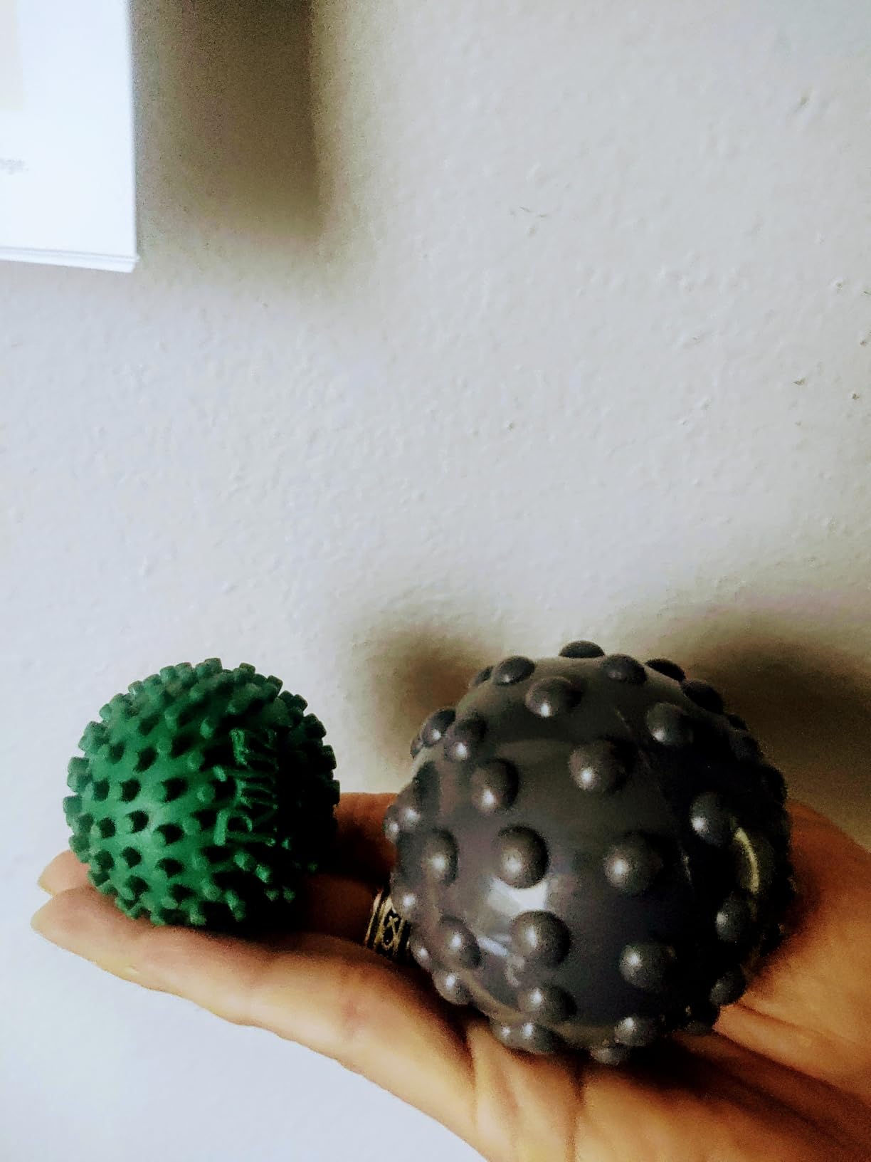 Due North Foot Rubz Massage Ball -Roller for Plantar Fascititis, Hands customer photo 2