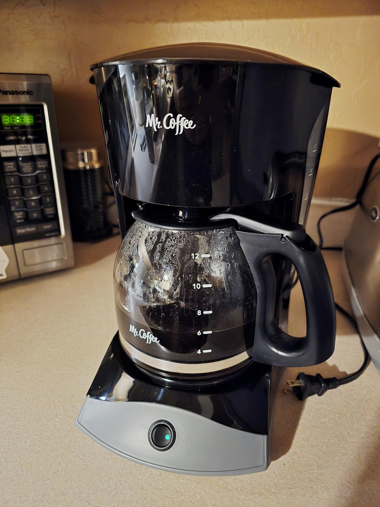 Mr. Coffee® Simple Brew 12-Cup Switch Coffee Maker customer photo 2