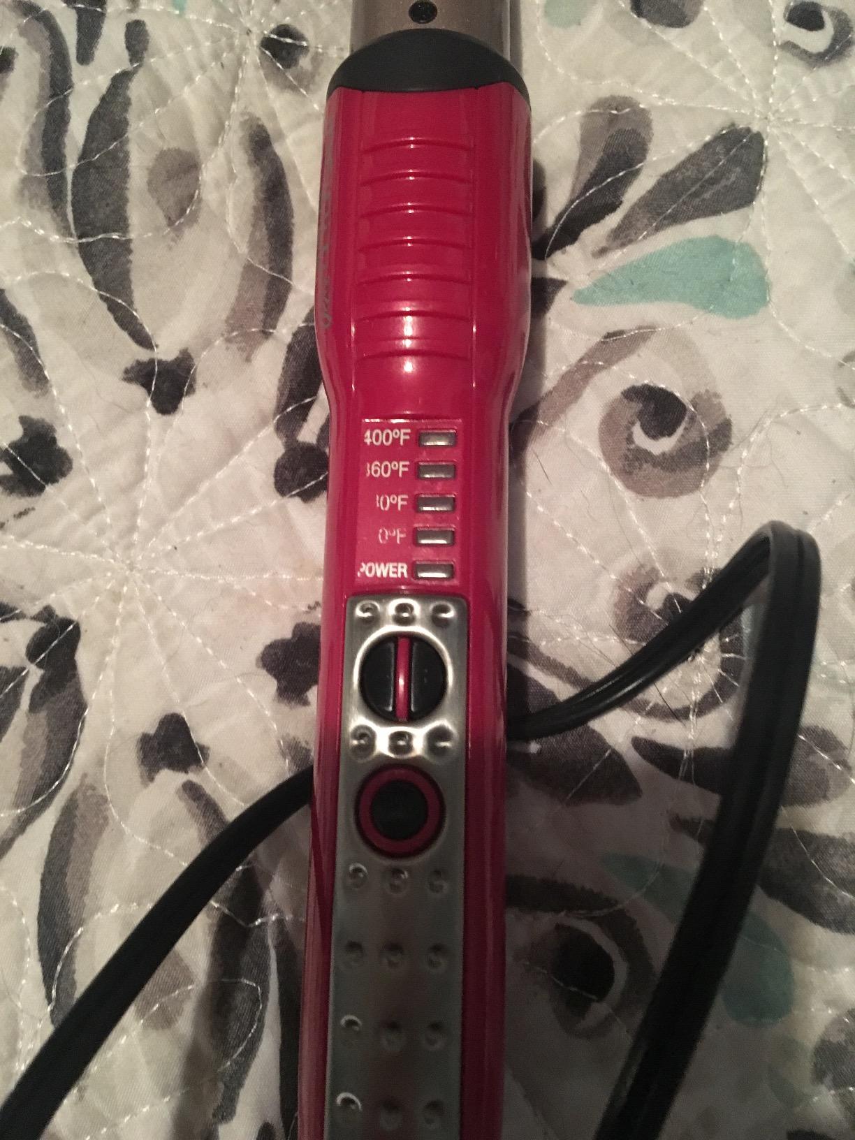 Conair INFINITIPRO Tourmaline Ceramic 1-Inch to 1/2-Inch Curling Wand, Tapered wand produces beachy waves customer photo 2