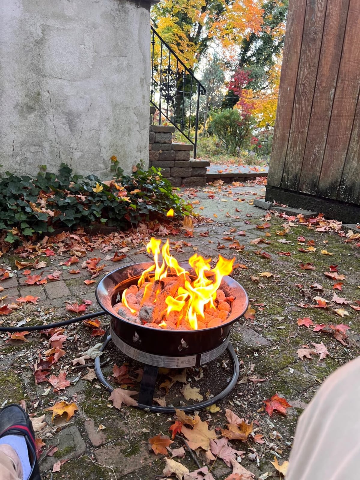 Outland Living Portable Propane Fire Pit, 19-inch, 58,000 BTU Smokeless Gas Firebowl | Perfect for Camping, Patio, Backyard, Tailgating, Deck, RV| Black 823 Standard customer photo 1