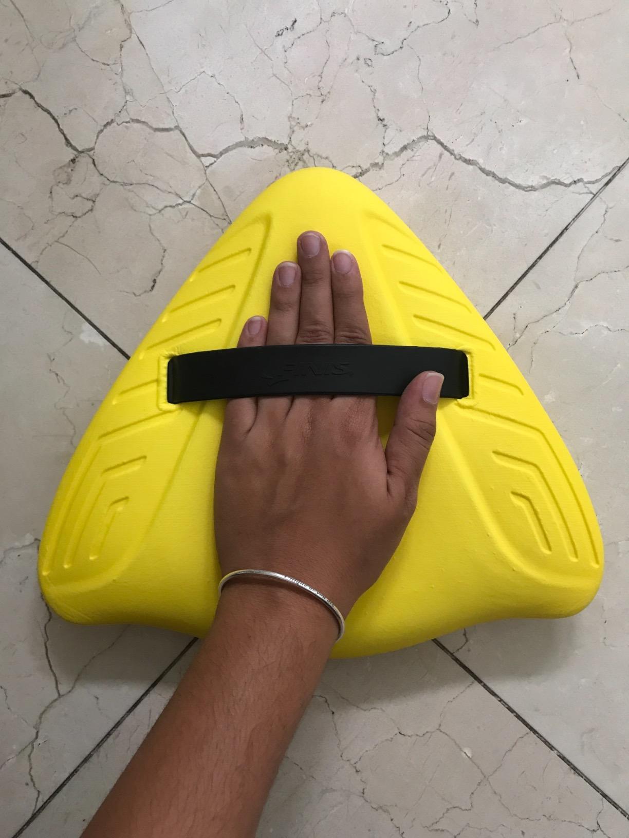 FINIS Alignment Kickboard - Hydrodynamic - For Fitness & Swim Training - Promotes Streamlined Body Position - Reduced Shoulder Stress customer photo 1