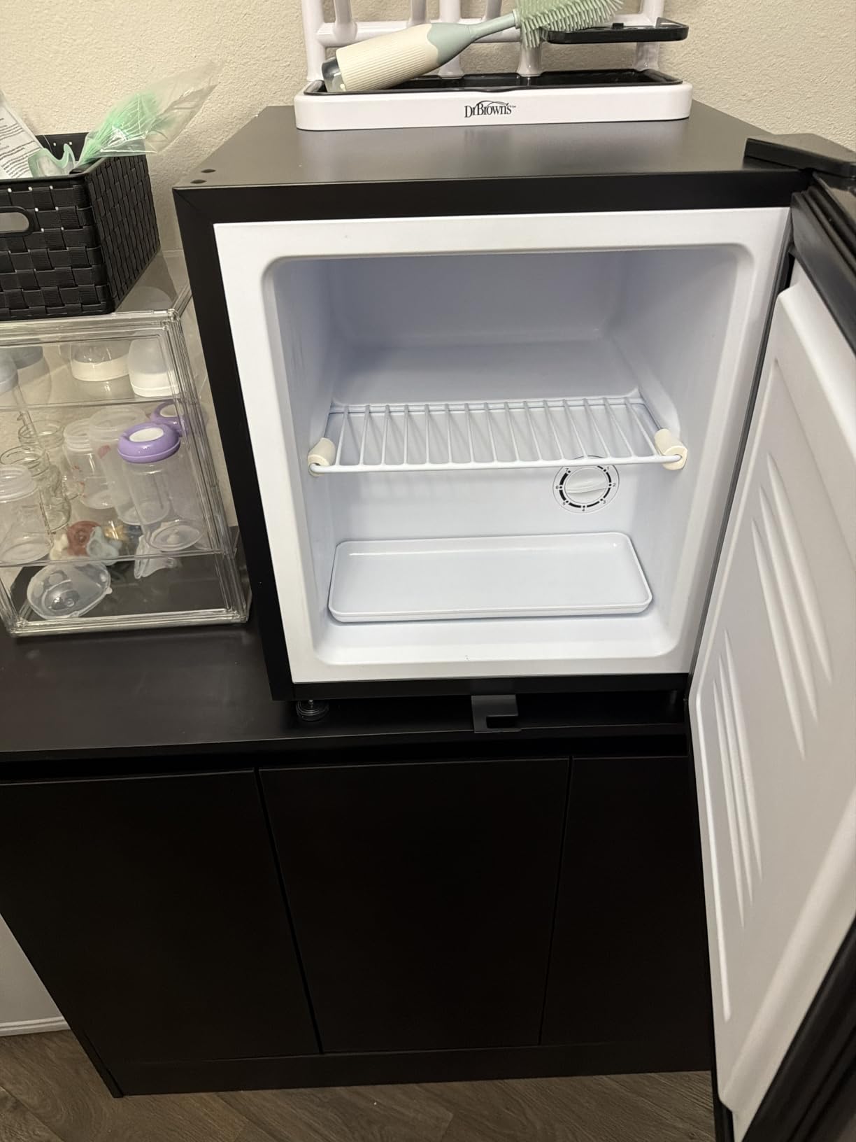 Whynter Upright Freezer 2.1 Cu Ft Lock, Mini Freezer, Stainless CUF-210SS customer photo 1