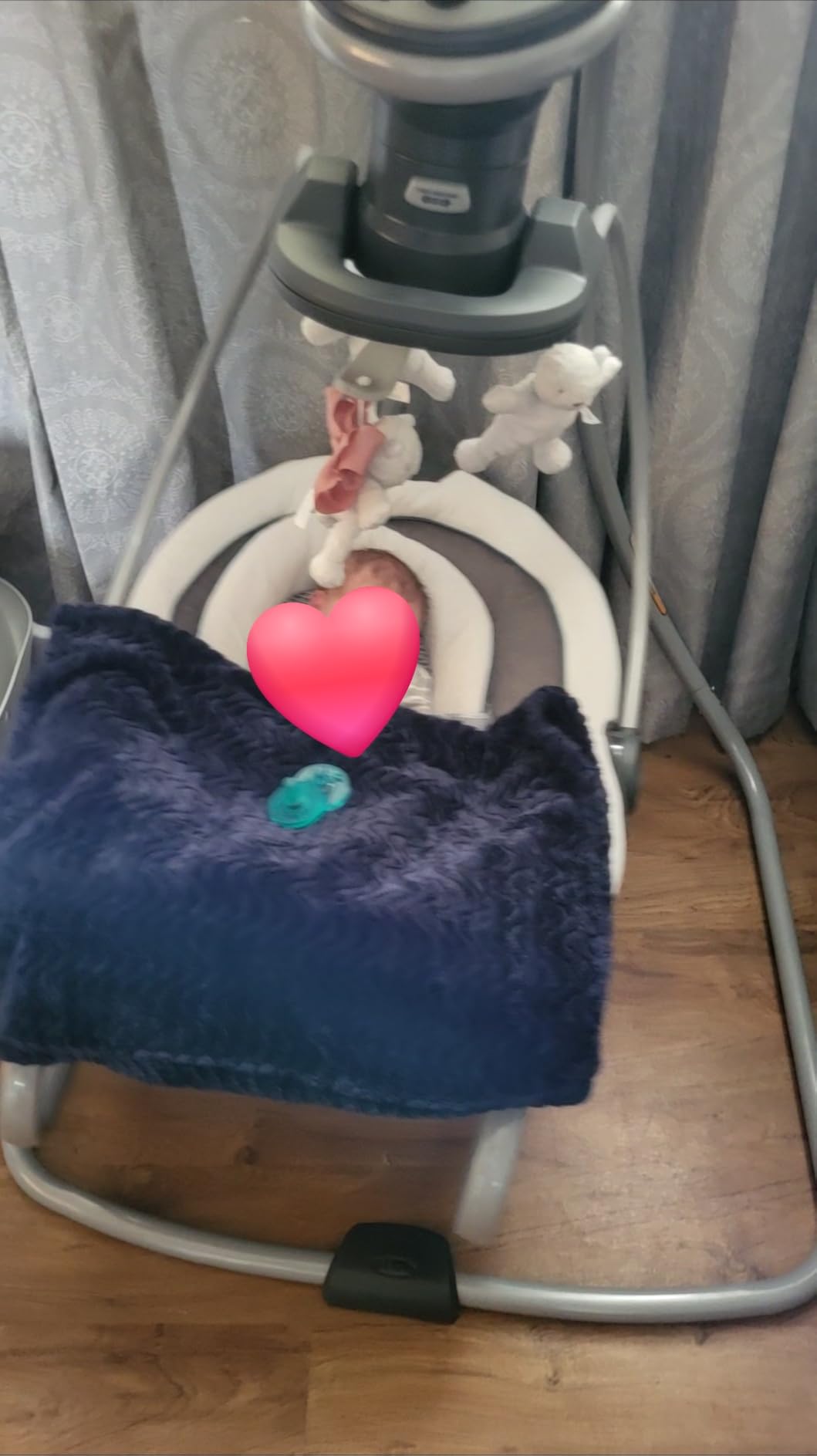 Graco DuetSoothe 2-in-1 Portable Baby Swing & Rocker, Sapphire customer photo 1