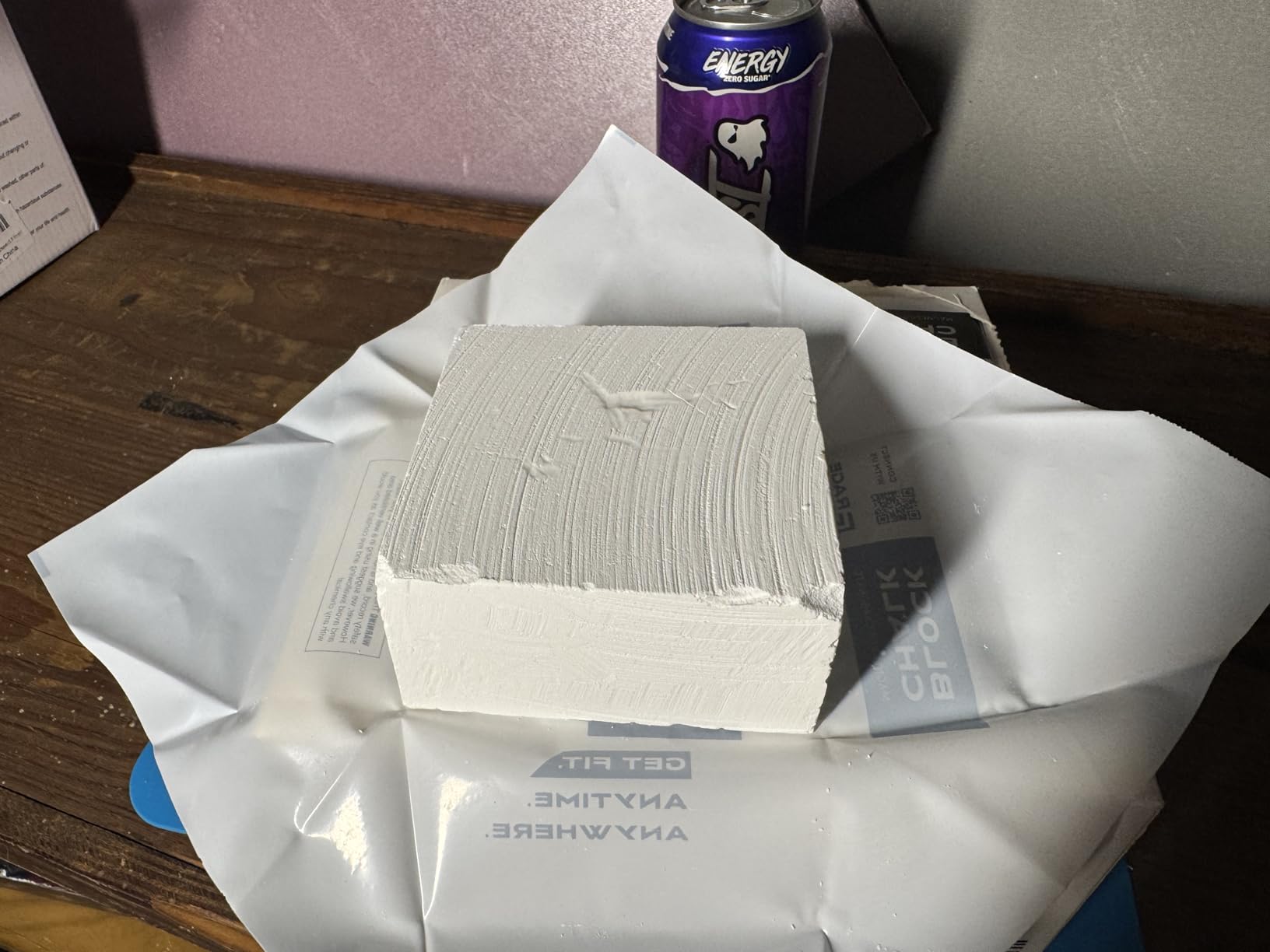 Rage Fitness Fitness Gym Chalk, Pure Magnesium Carbonate - 1 LB Block customer photo 2