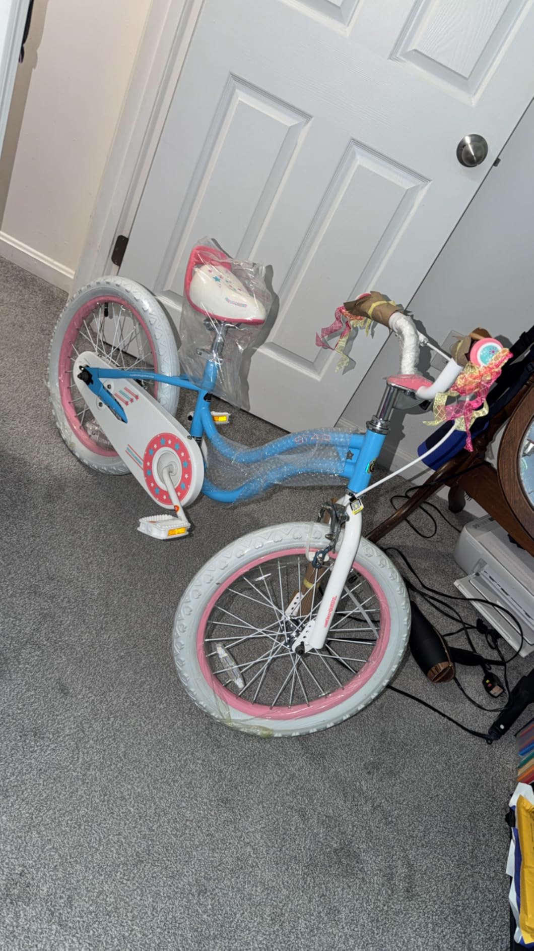 RoyalBaby Girls Bike Classic & EZ Kids Bike, Balance and Pedal Bicycle, 12 14 16 18 20 Inch Toddlers to Big Kids 3-10 Years customer photo 2