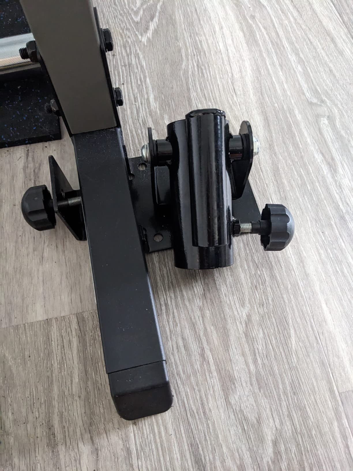 Yes4All Exercise Machine Adjustable T Bar Row Attachment, D Row Handle/Landmine Handle Attachment with Textured Rubber Handles customer photo 2