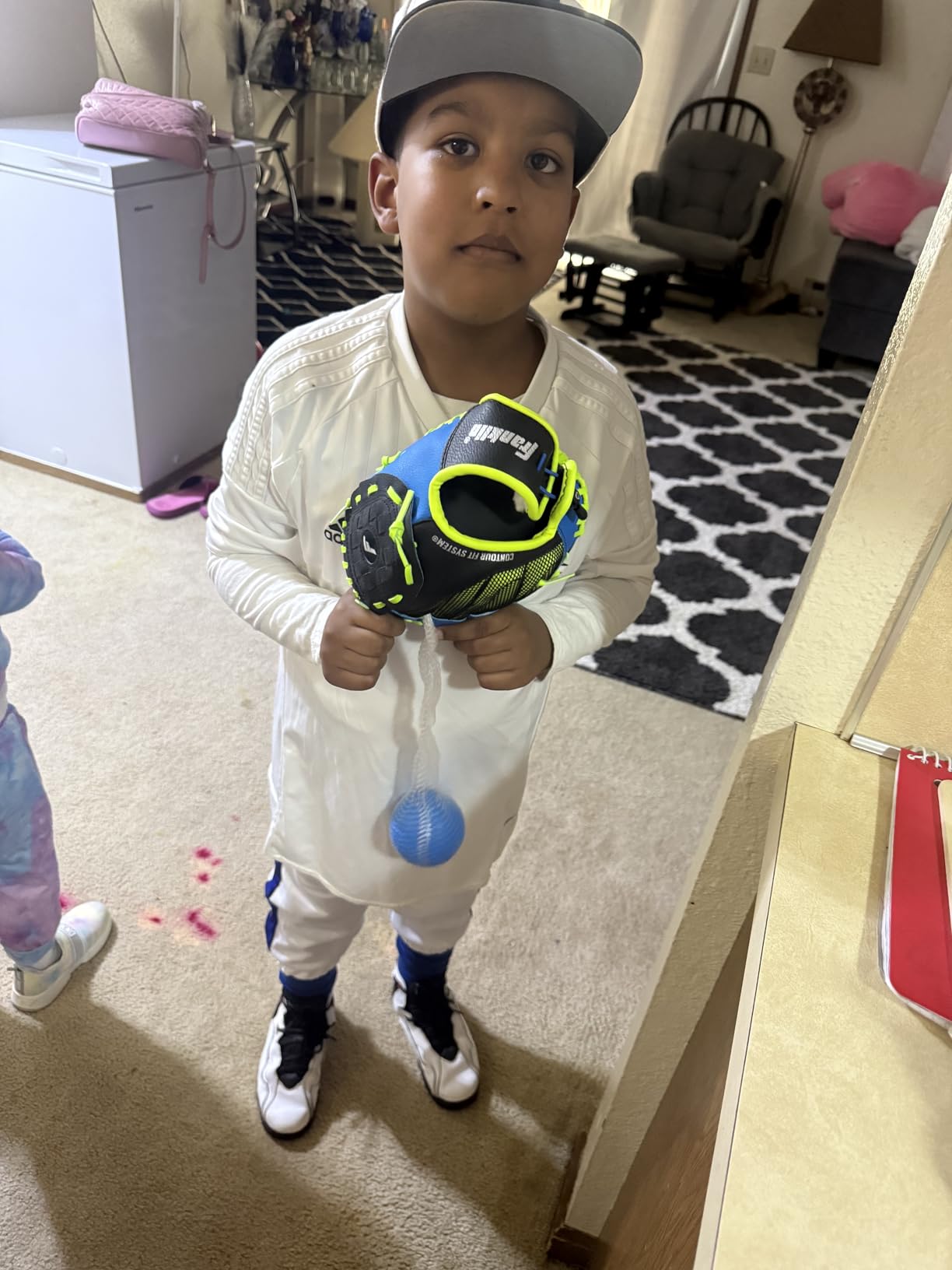 Franklin Sports Kids Baseball Glove - NeoGrip Boys + Girls Youth Tball Glove - Teeball, Baseball + Softball Mitt customer photo 2