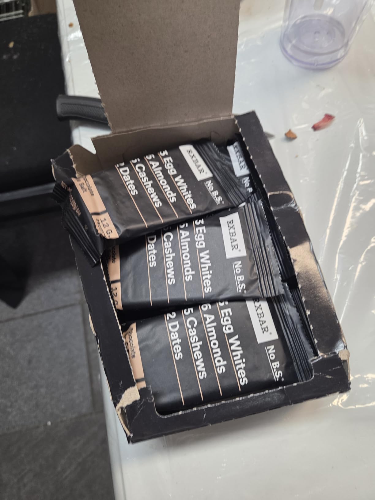 RXBAR Protein Bars, 12g Protein, Gluten Free Snacks, Chocolate Sea Salt, 22oz Box (12 Bars) customer photo 1