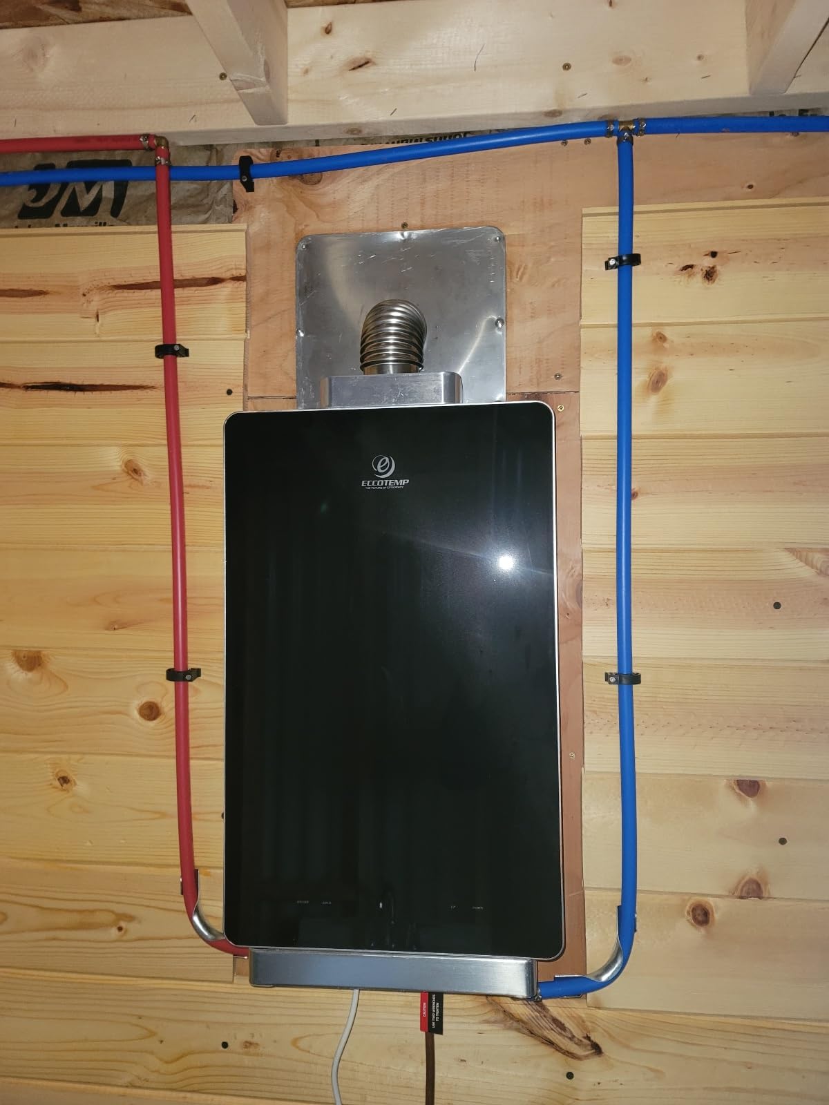 Eccotemp i12-LP Liquid Propane Indoor Tankless Water Heater customer photo 1