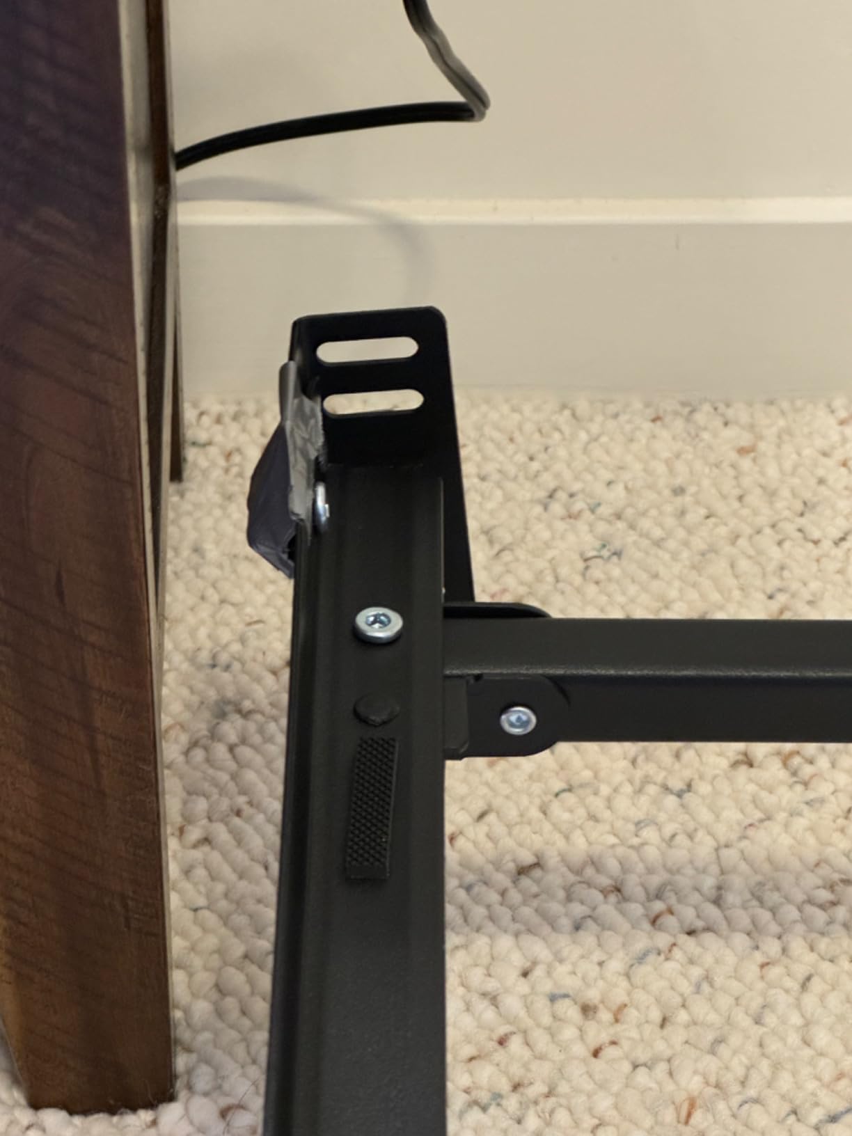 ZINUS Compack Metal Adjustable Bed Frame / 7 Inch Support Bed Frame for Box Spring and Mattress Set, Twin/Full/Queen customer photo 2