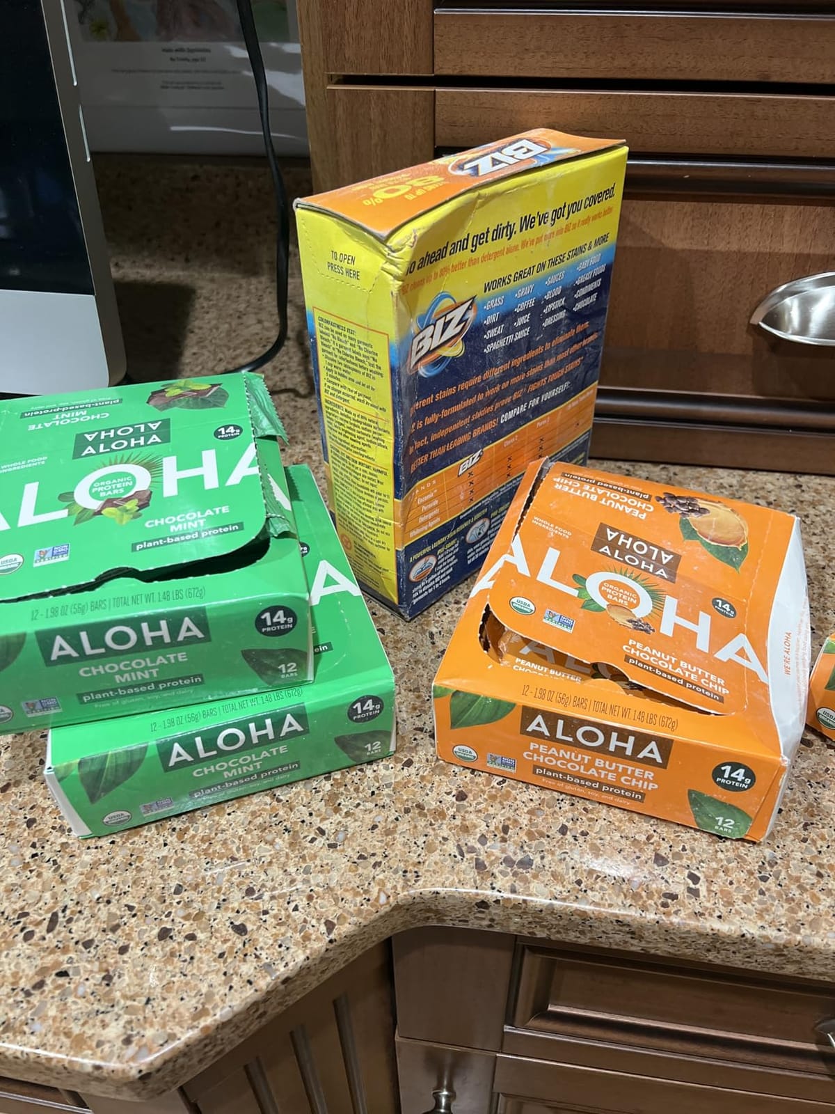 ALOHA Organic Plant Based Protein Bar | Peanut Butter Chocolate Chip, 12 Ct customer photo 1